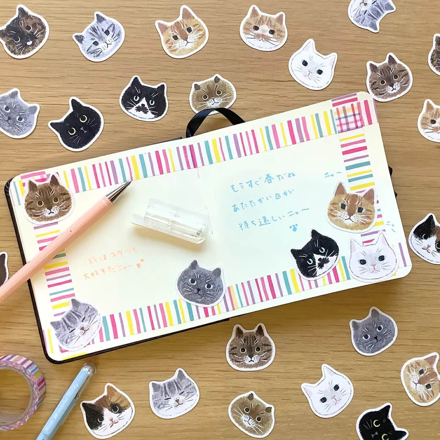 4 legs Flake Sticker Pack – Cat Faces