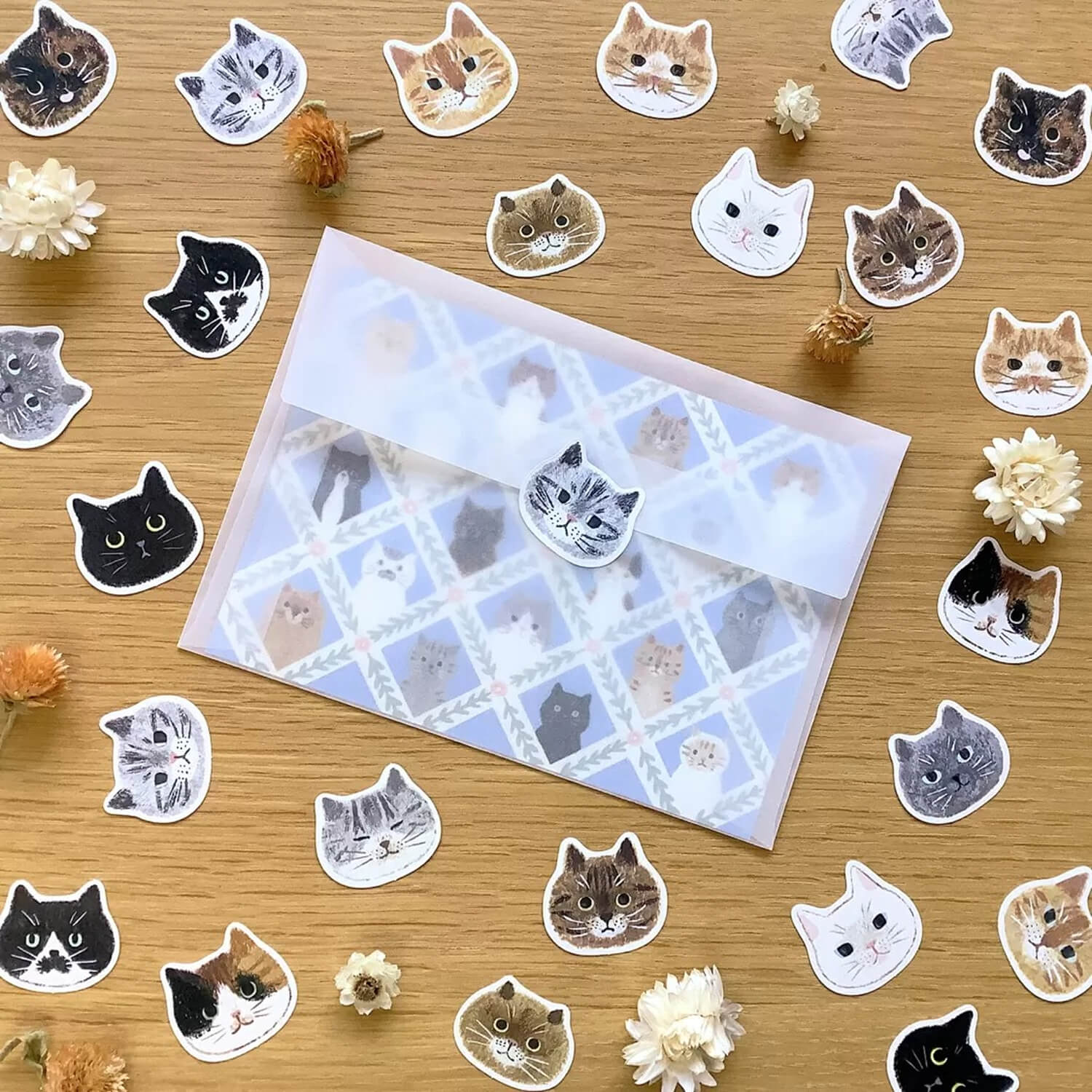 4 legs Flake Sticker Pack – Cat Faces