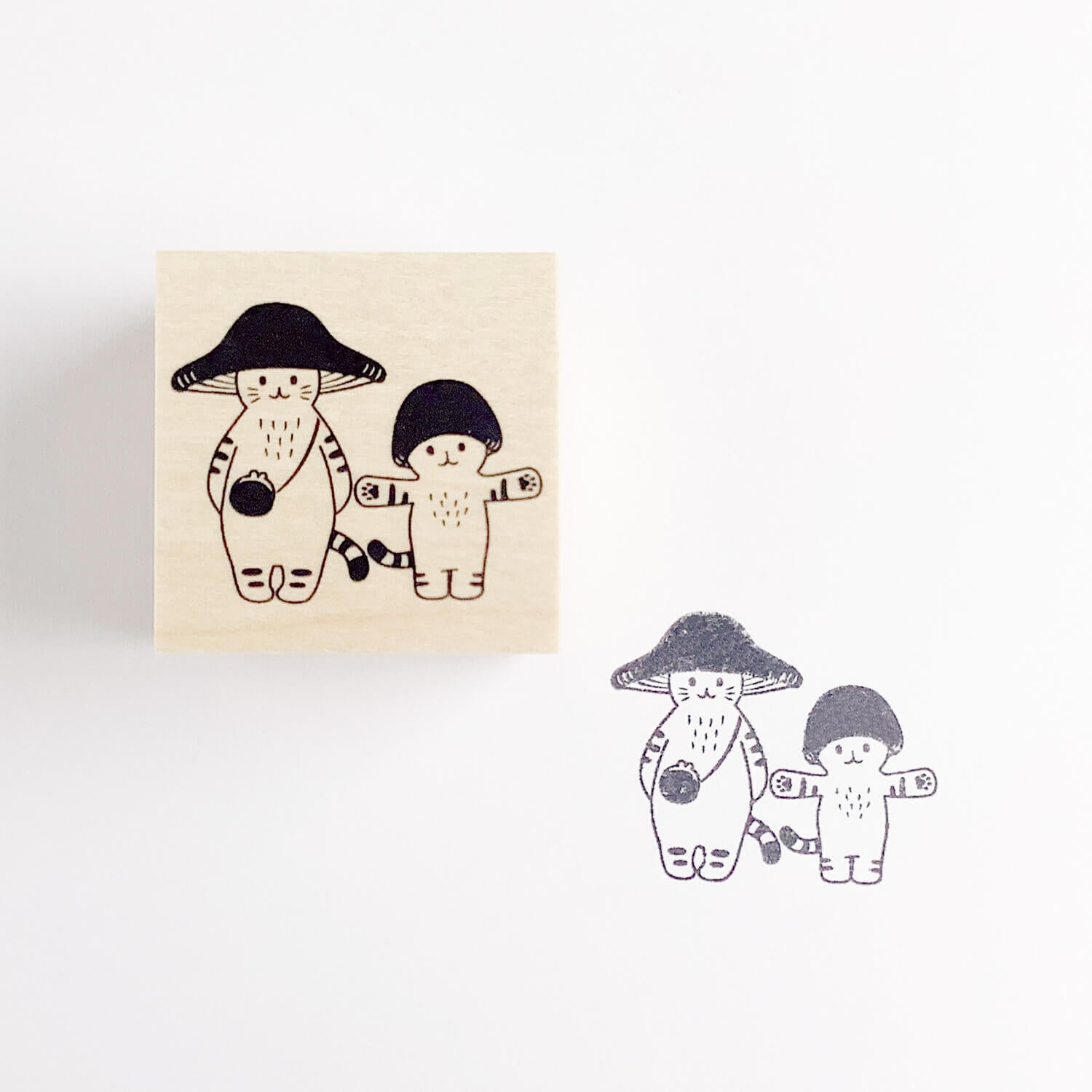 4 legs Rubber Stamp - Mushroom Cat Friends