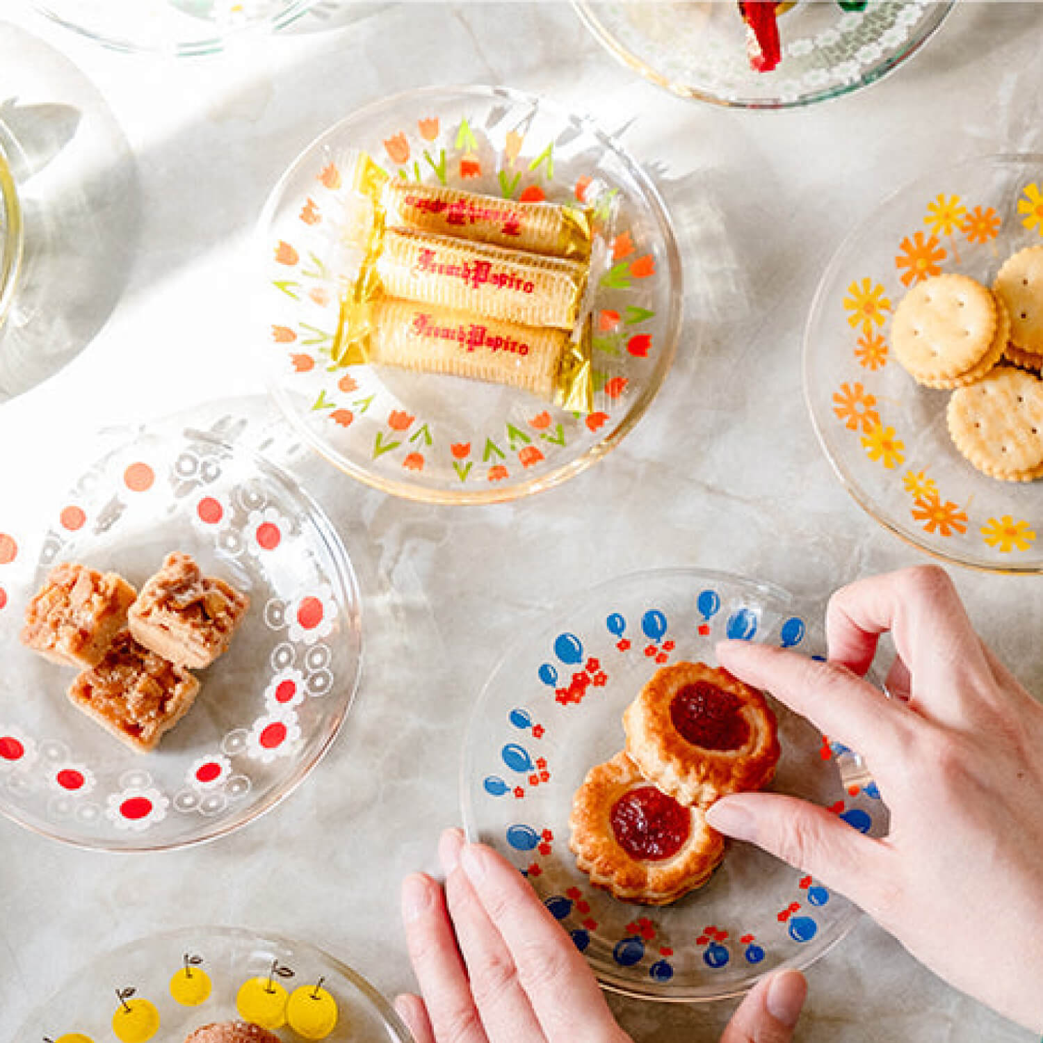 Aderia Retro Glass Plate