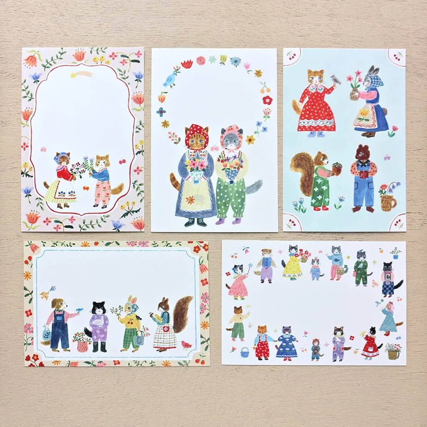 Aiko Fukawa Postcard Set – Little Fluffy Friends