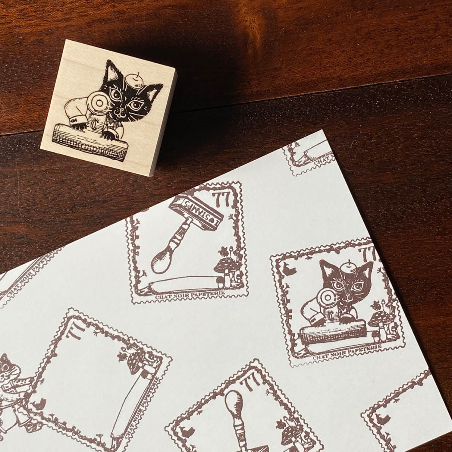 Akamegane Max the Black Cat Clip Stamp
