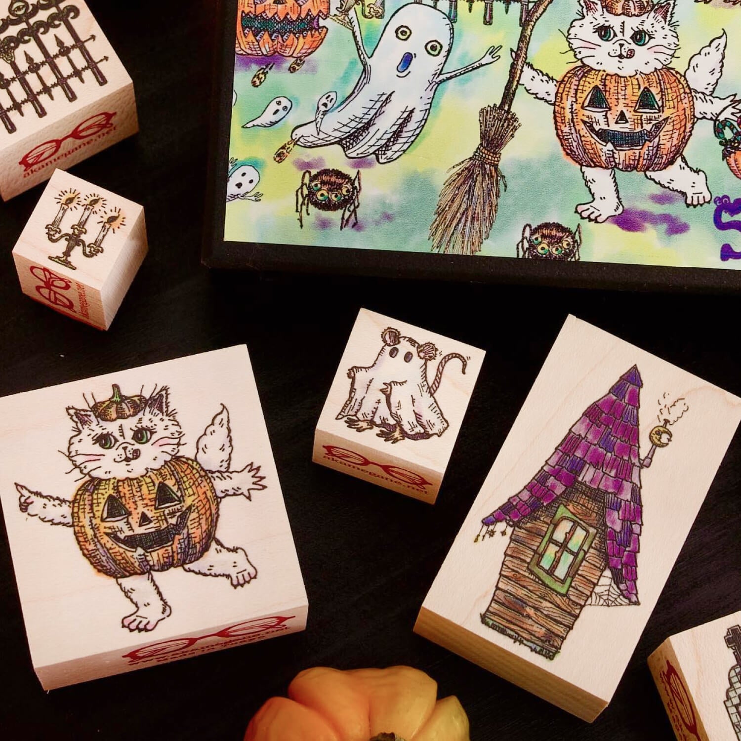 Akamegane Pumpkin Dali Stamp