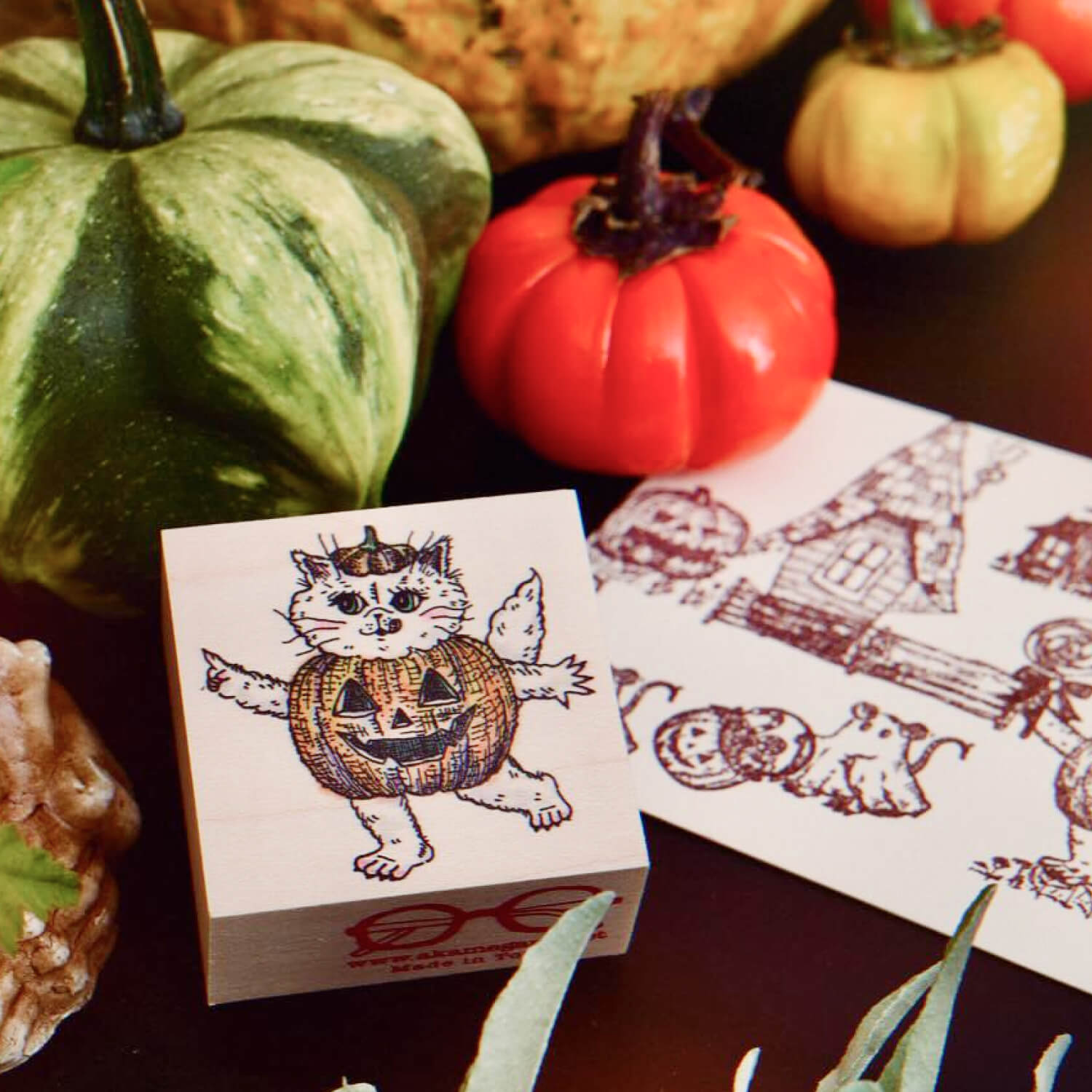 Akamegane Pumpkin Dali Stamp