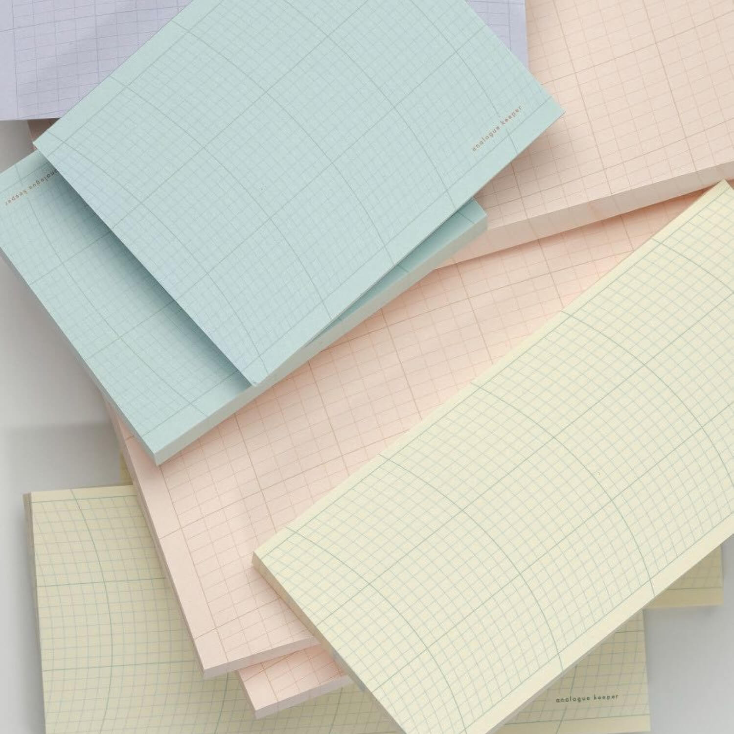 Analogue Keeper Oval Grid Memopad - Medium