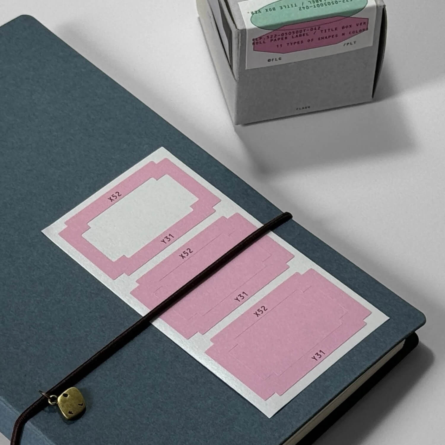 Flagg Label Collector’s File – Warm Up Ver.