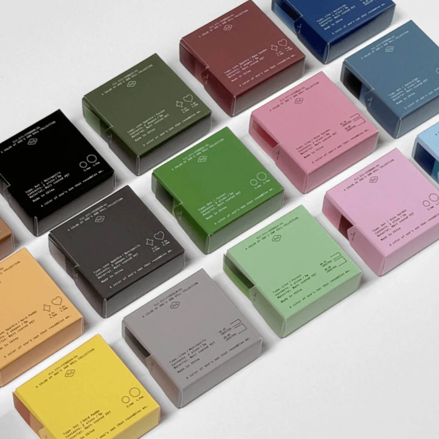 Flagg Roll Label – A Color of One’s Own (Rose Garden)
