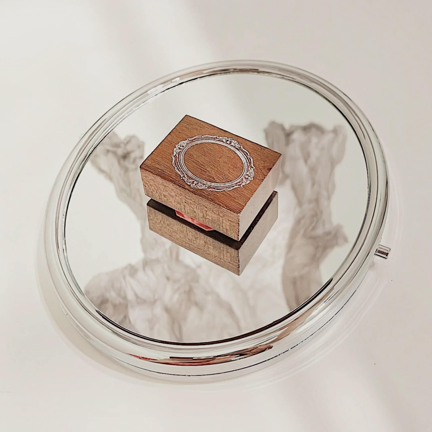 Jieyanow Atelier Mirror Mirror on the Wall Rubber Stamp