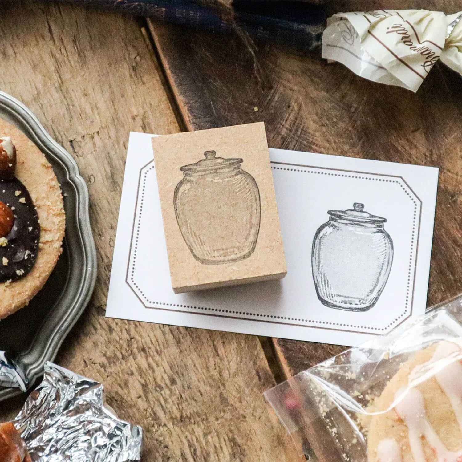 Keibunsha Tone Stamp – Glass Jar