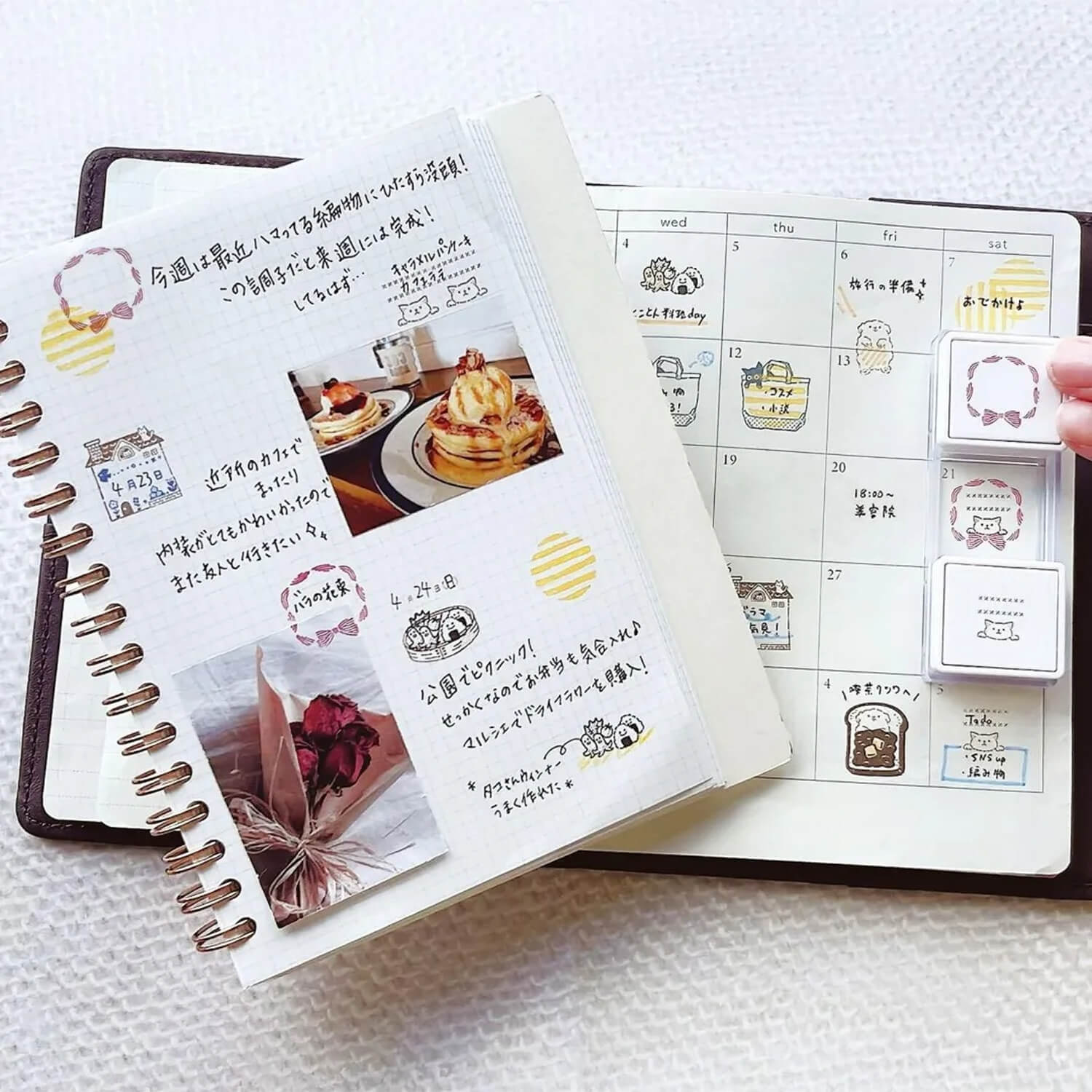 Kutsuwa Hancoco Slide Stamp - Cat Ribbon