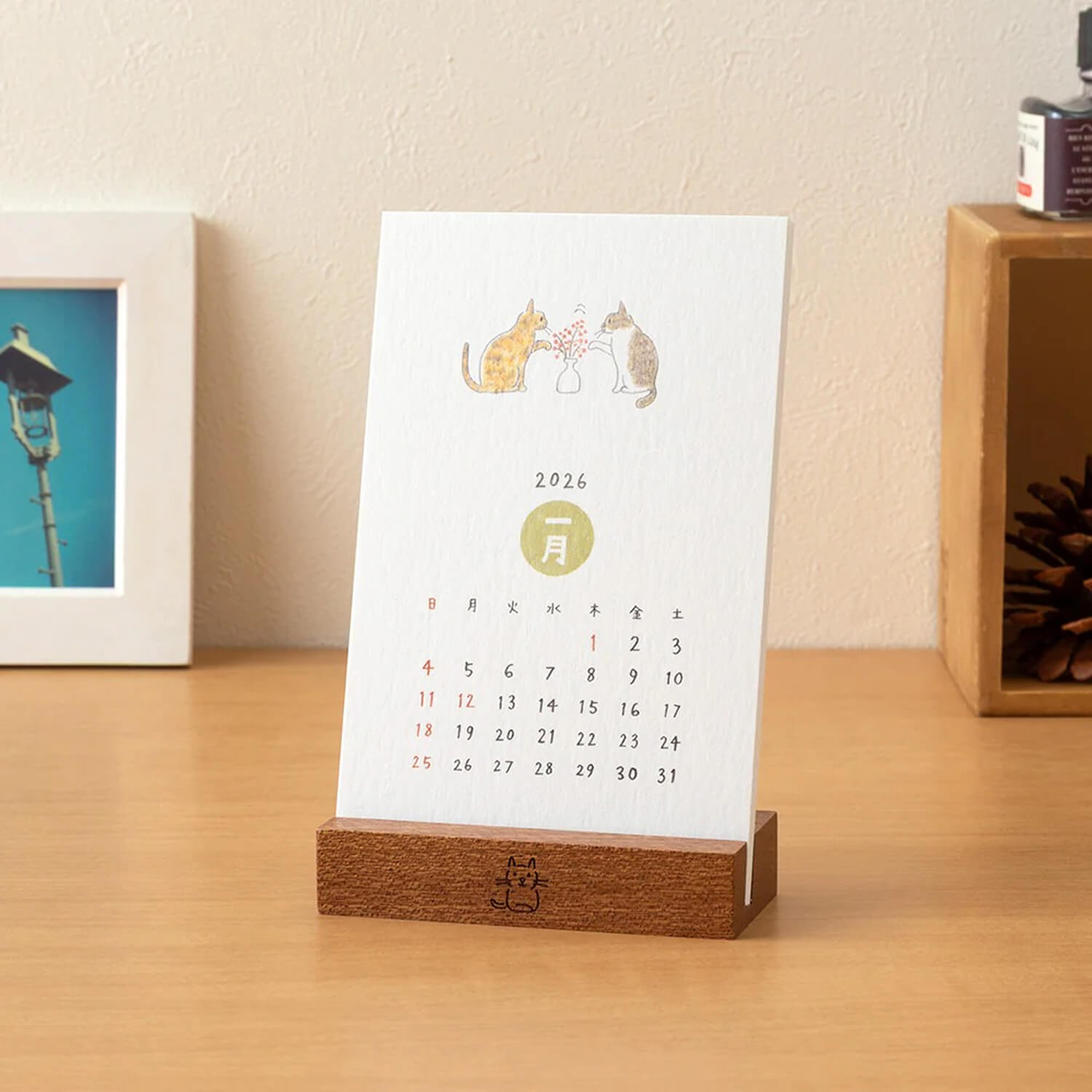 Midori 2026 Desk Calendar - Cats