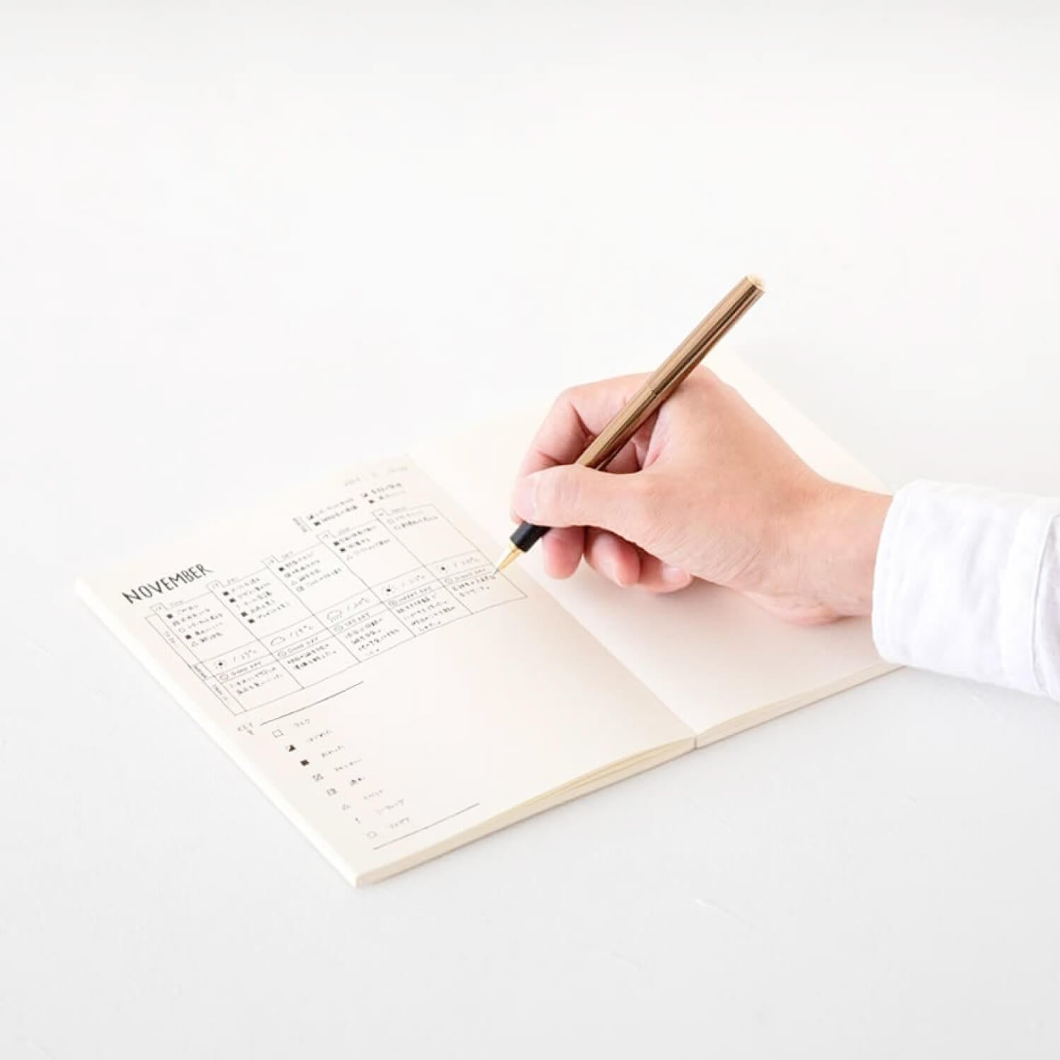 Midori MD Notebook Journal - A5 - Dot Grid
