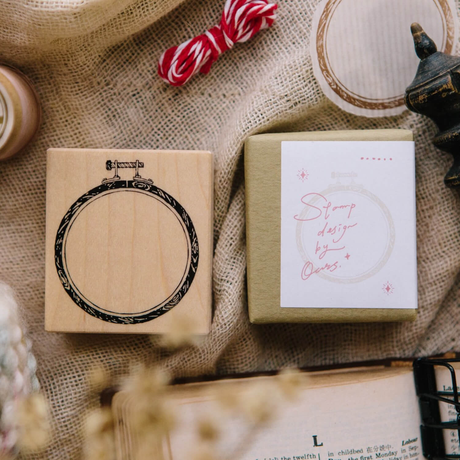 OURS Circle Embroidery Hoop Rubber Stamp