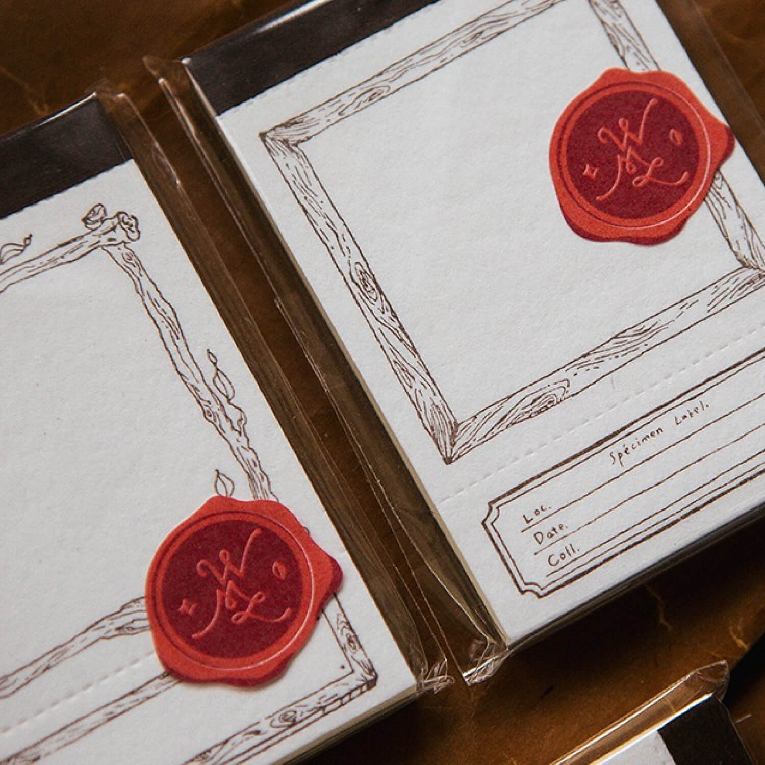 OURS Wooden Frame Letterpress Label Book