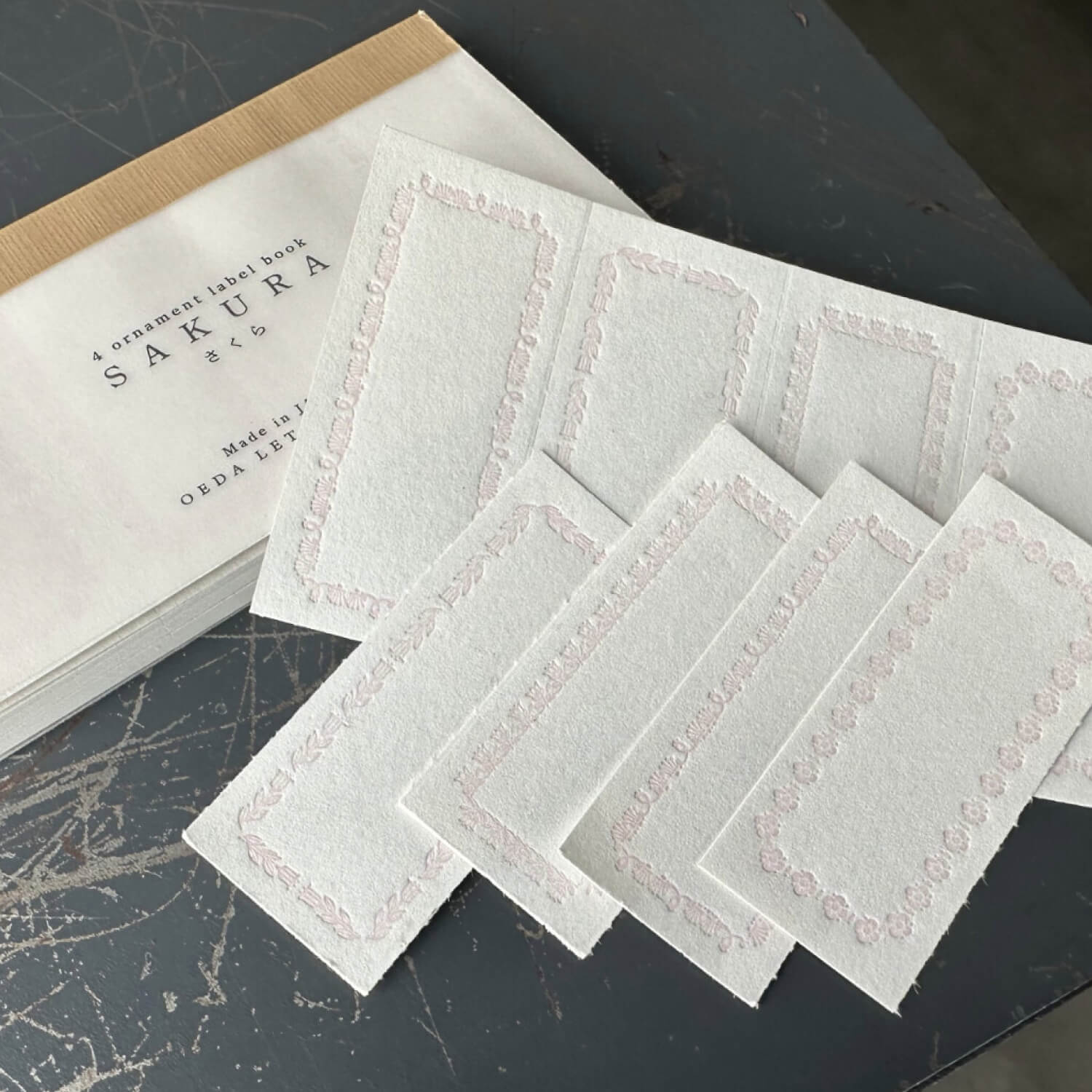 Oeda Letterpress Framed label Book