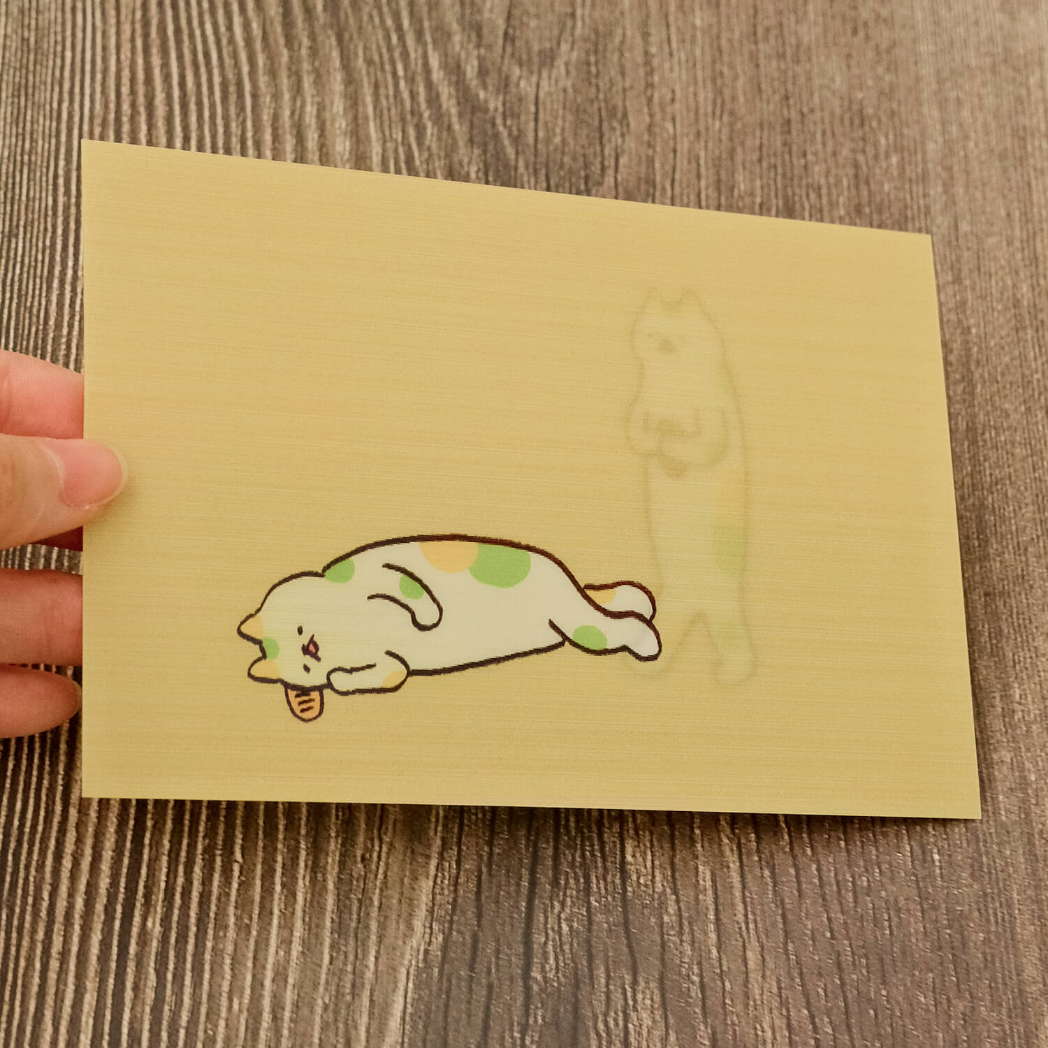 Osoblanco x Makomo Lenticular Postcard - The Cat Rolled Over