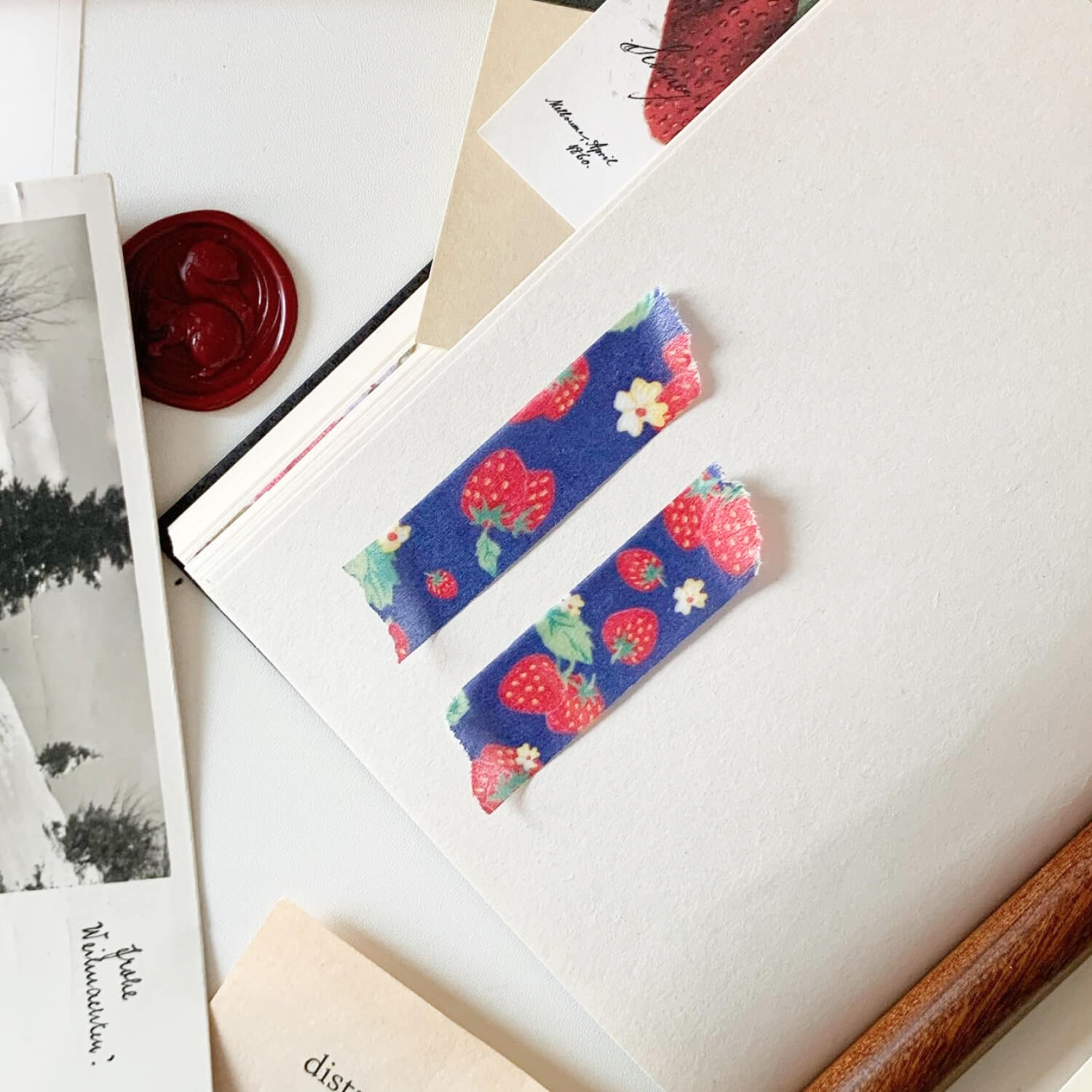 Popo Factory Autumn Berry Masking Tape