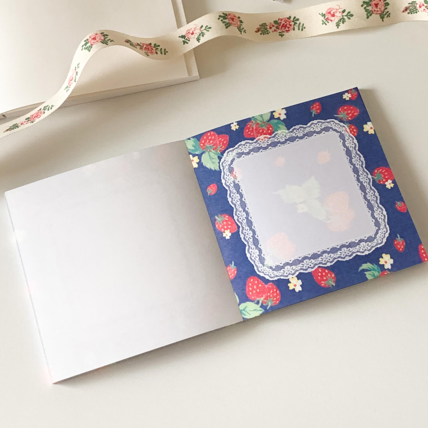 Popo Factory Autumn Berry Mini Memo Pad