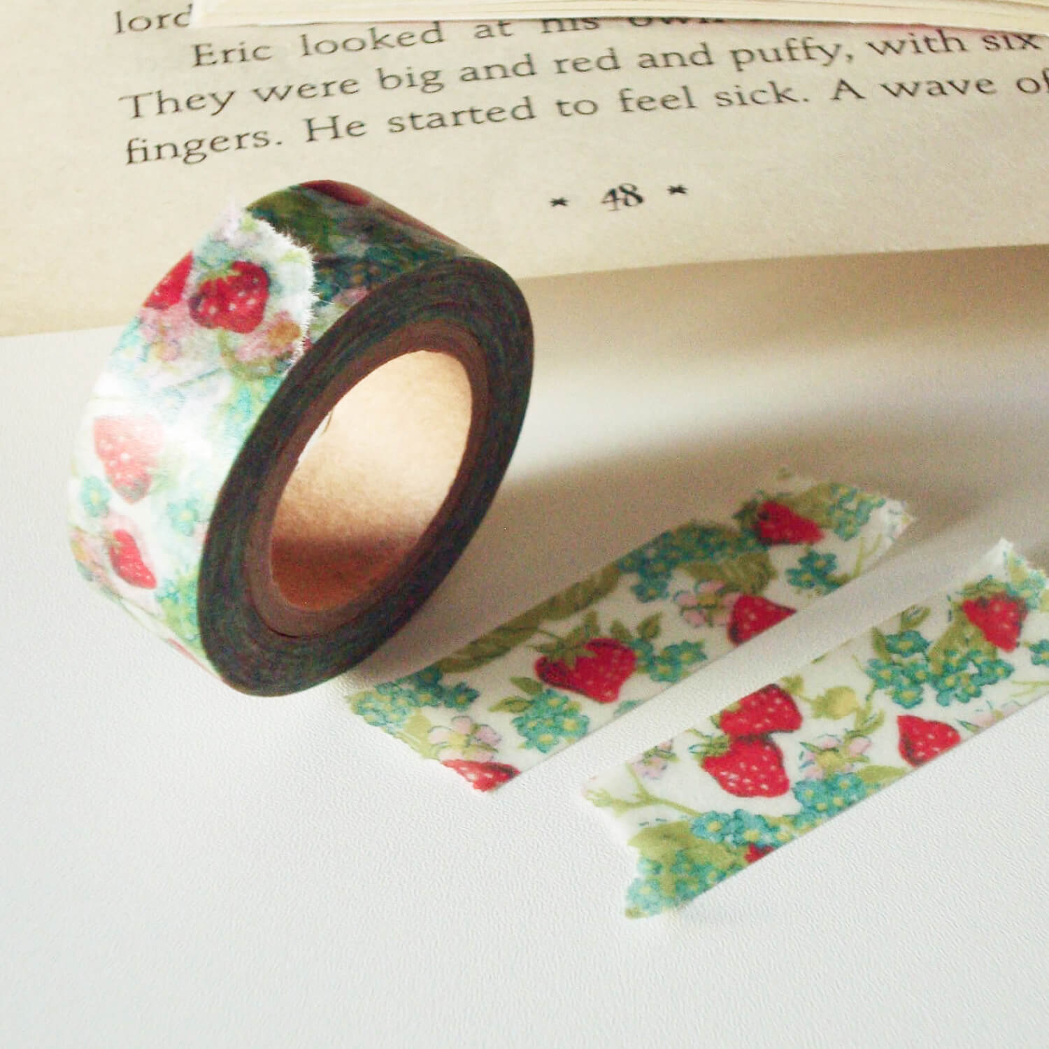 Popo Factory Strawberry Garden Green Masking Tape