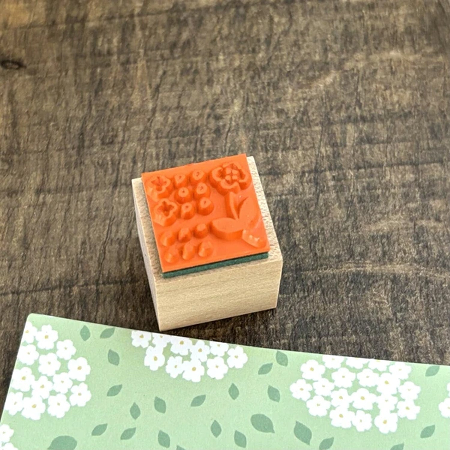 Seitousha Stamp – Pressed Flowers