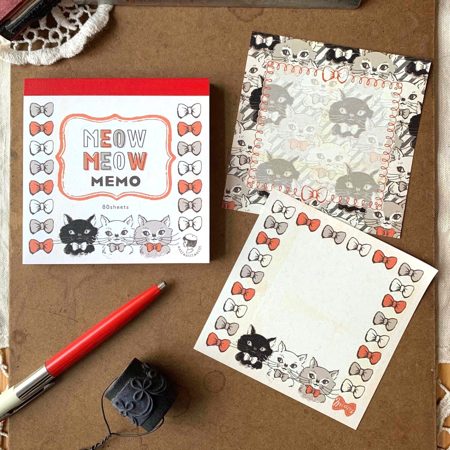 Square Memo Pad – Meow Meow Monochrome