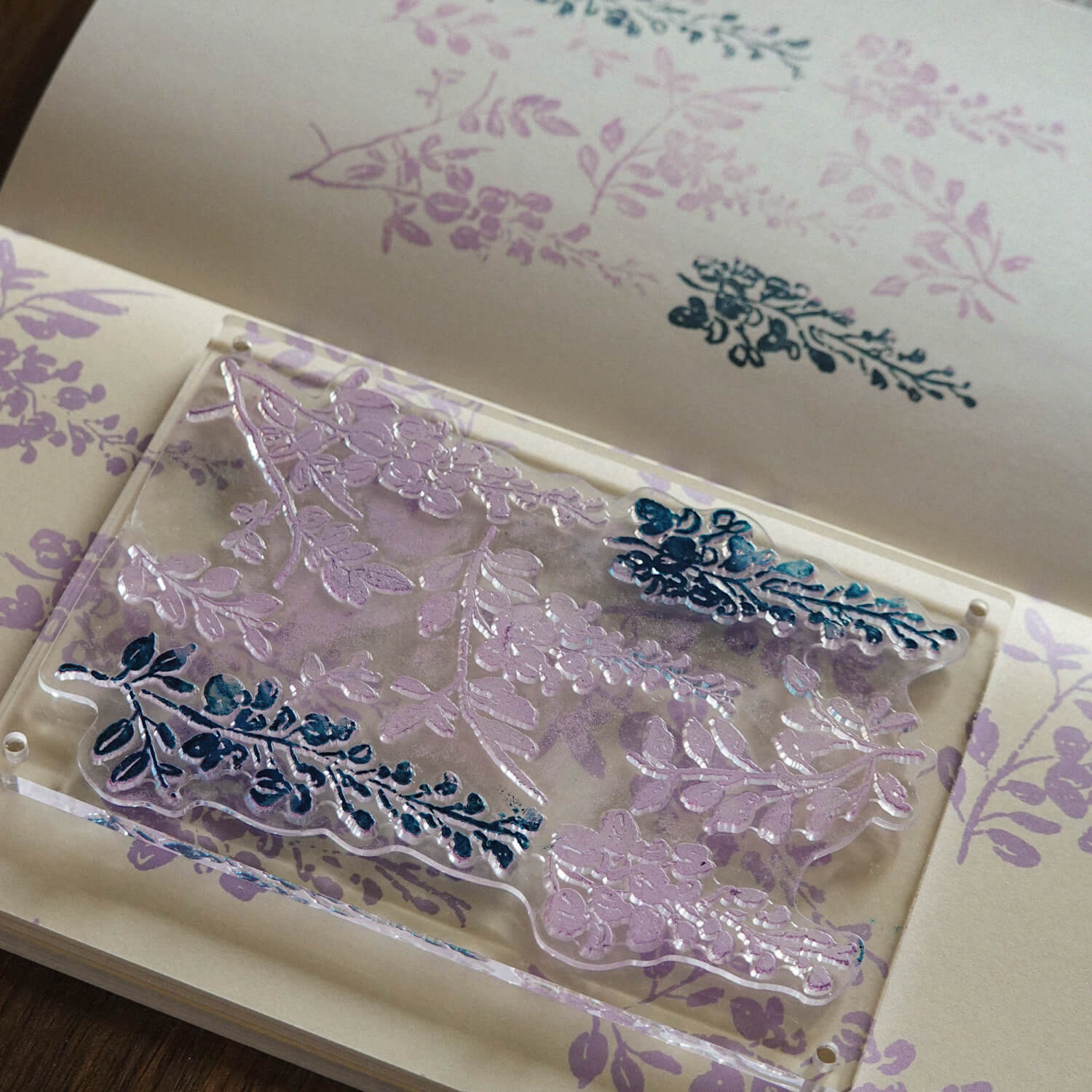 Square Studio Beijing Collection Stamp - Wisteria