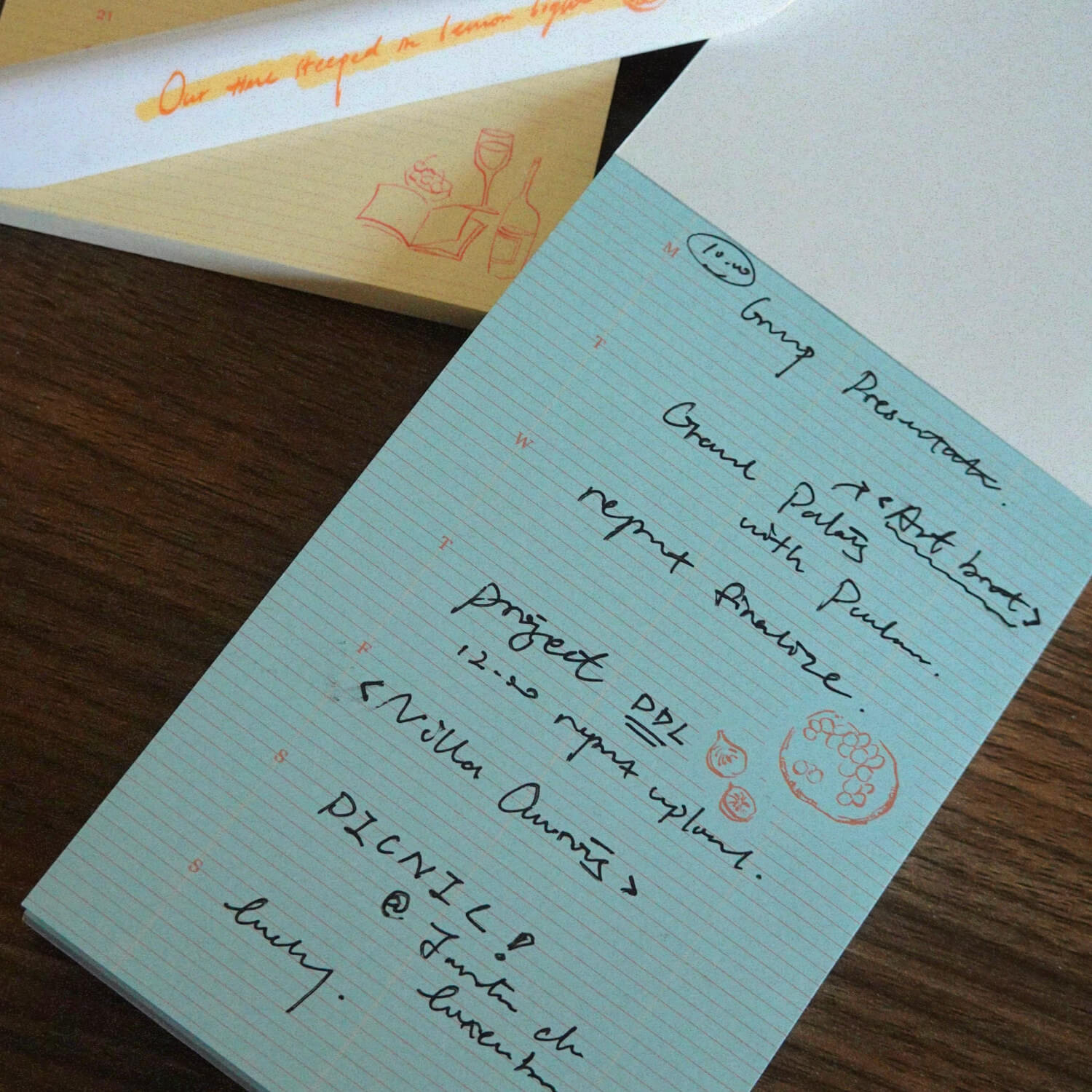Square Studio Leisure Days Memo Pad - Canelé Weekly Planner