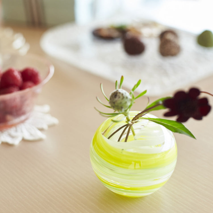 Tsugaru Vidro Flower Vase