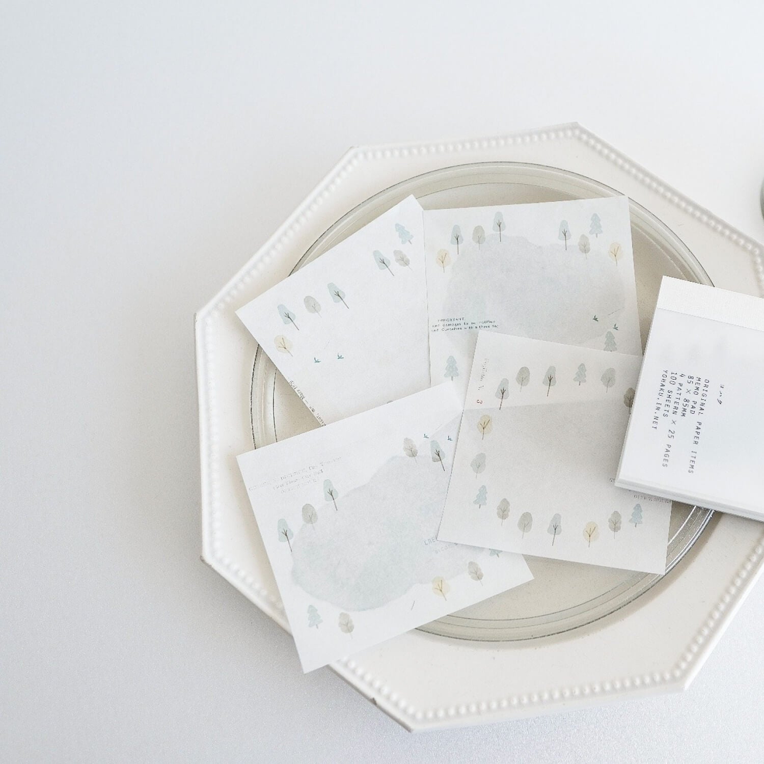Yohaku Square Memo Pad – Hiking