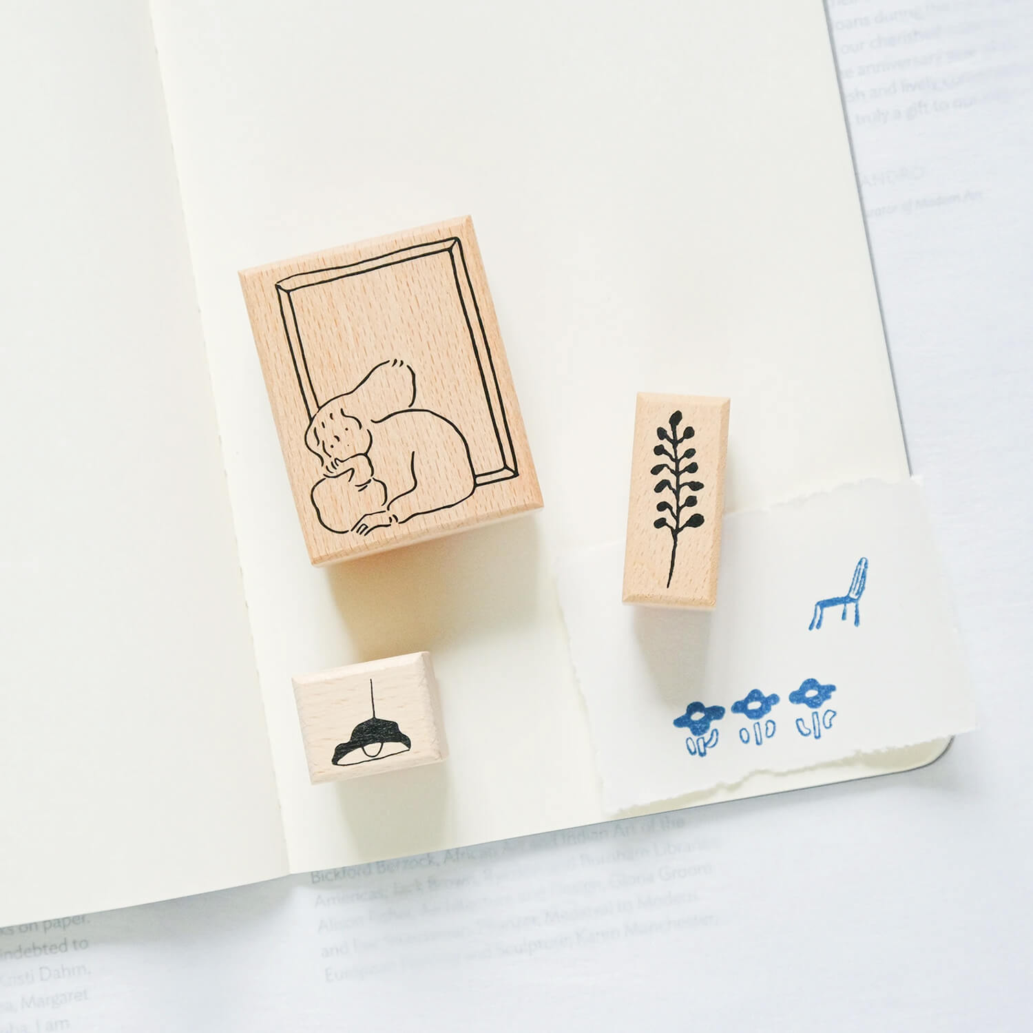 dodolulu Wooden Stamp Set - By the Window