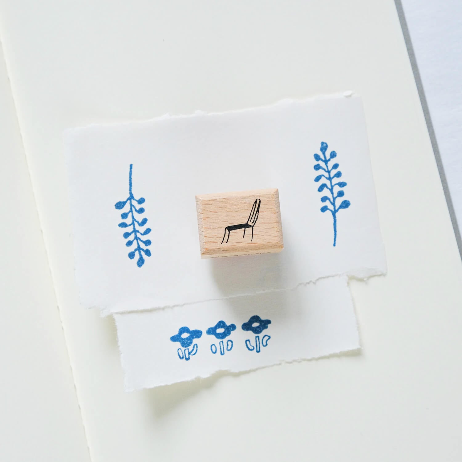 dodolulu Wooden Stamp Set - By the Window