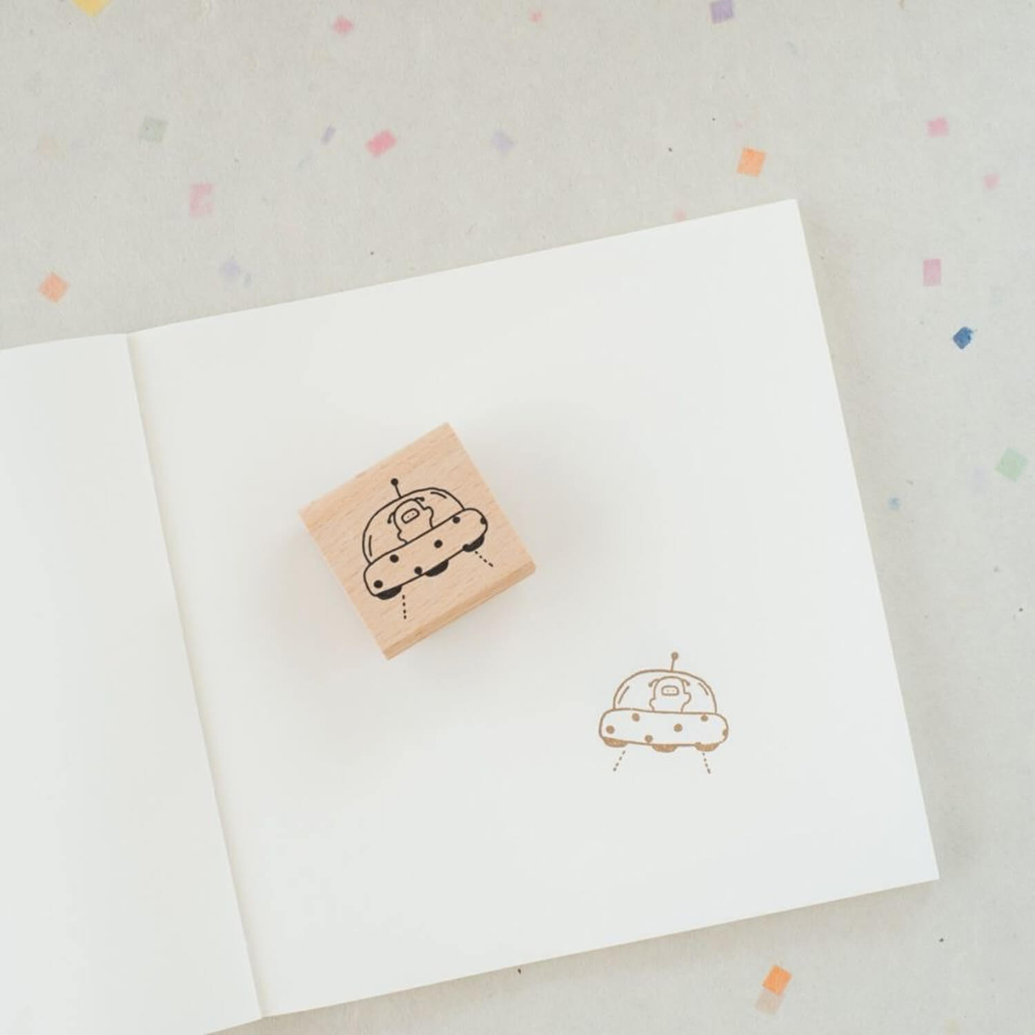 ikhanko Rubber Stamp – UFO