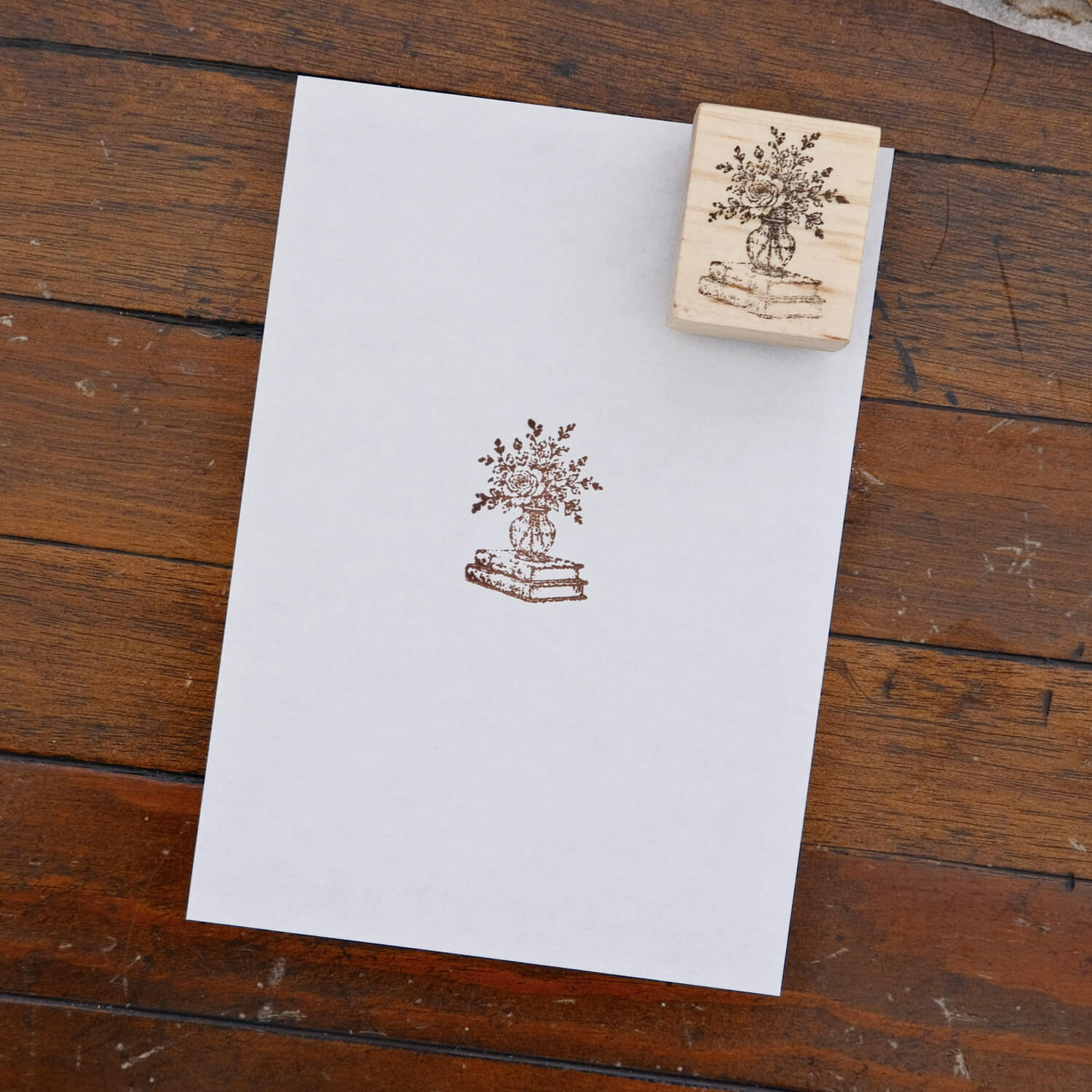 1dstamp Rubber Stamp – Flowers on Books