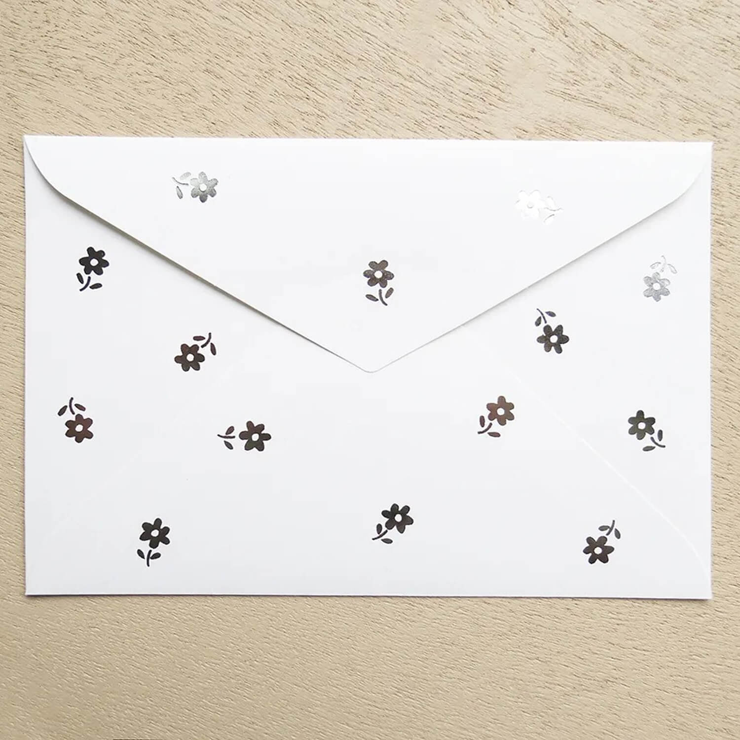 Aiko Fukawa Silver Foil Birthday Card – Happy Birthday