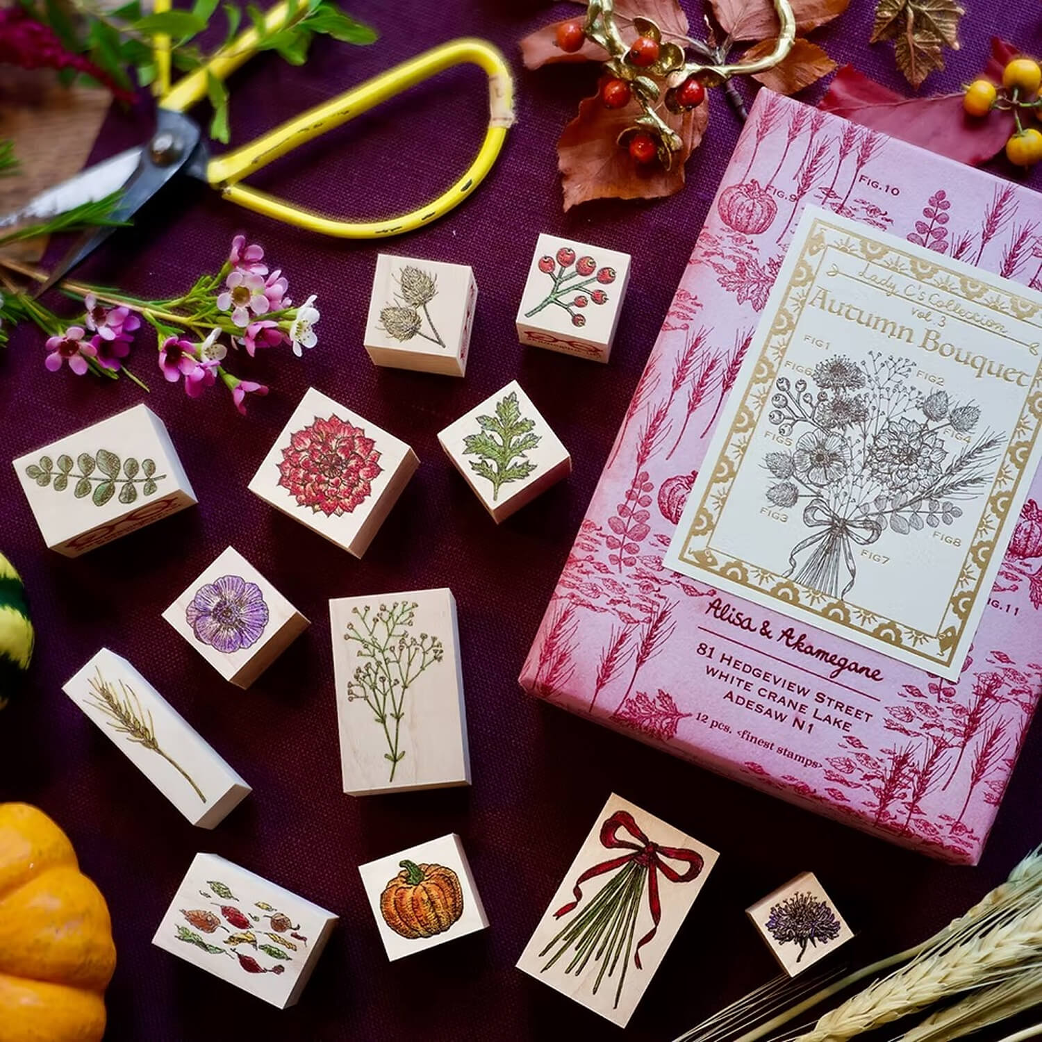 Akamegane Wood Mount Stamp Set – Lady C’s Collection: Autumn Bouquet