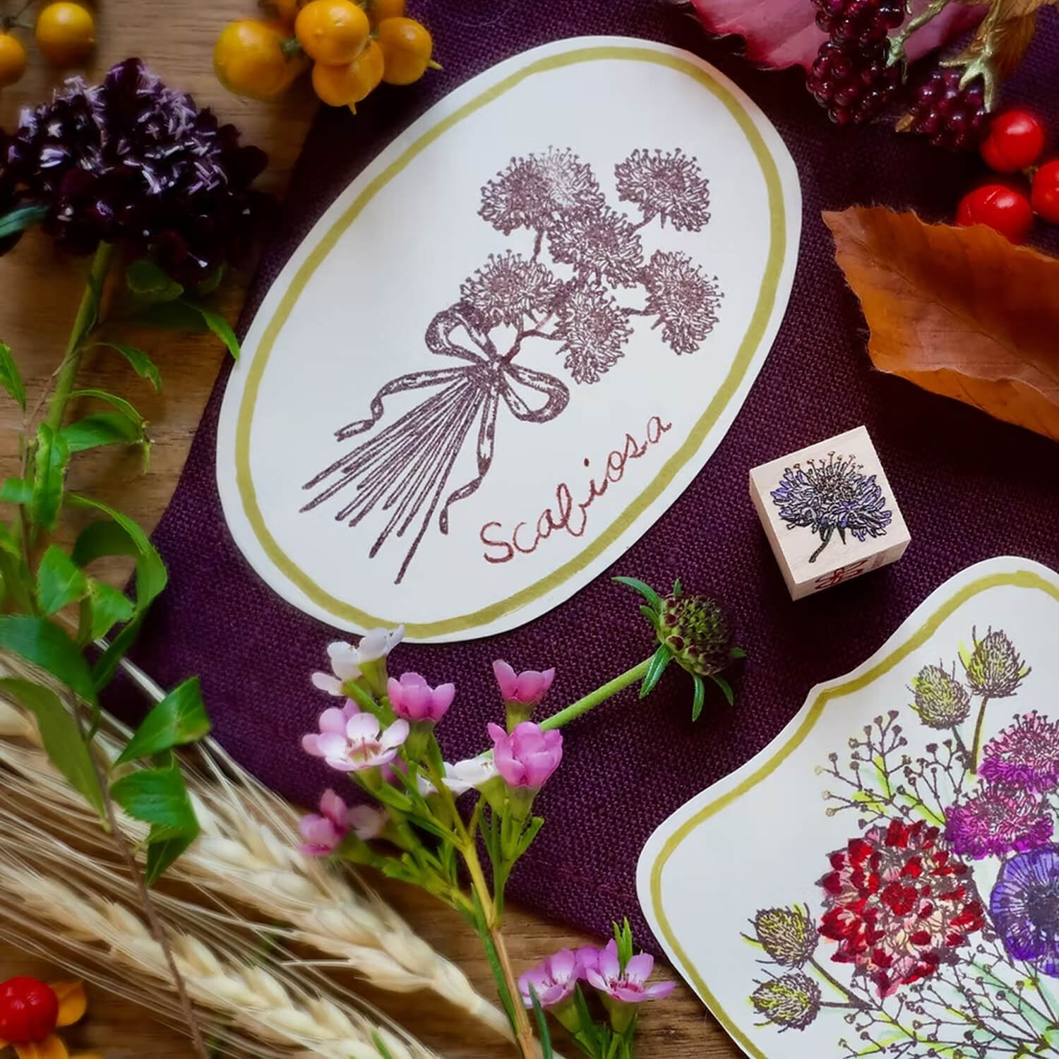 Akamegane Wood Mount Stamp Set – Lady C’s Collection: Autumn Bouquet