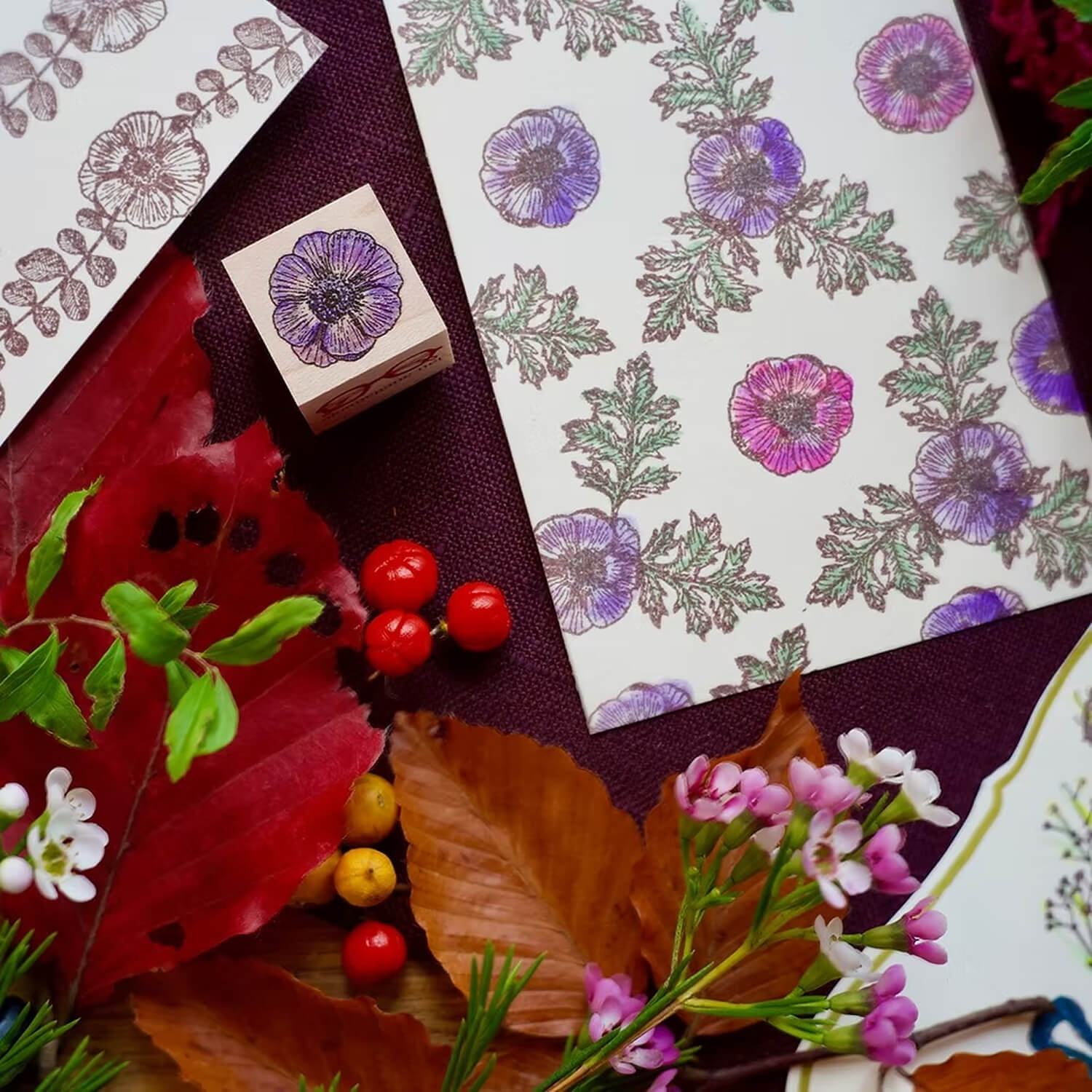 Akamegane Wood Mount Stamp Set – Lady C’s Collection: Autumn Bouquet