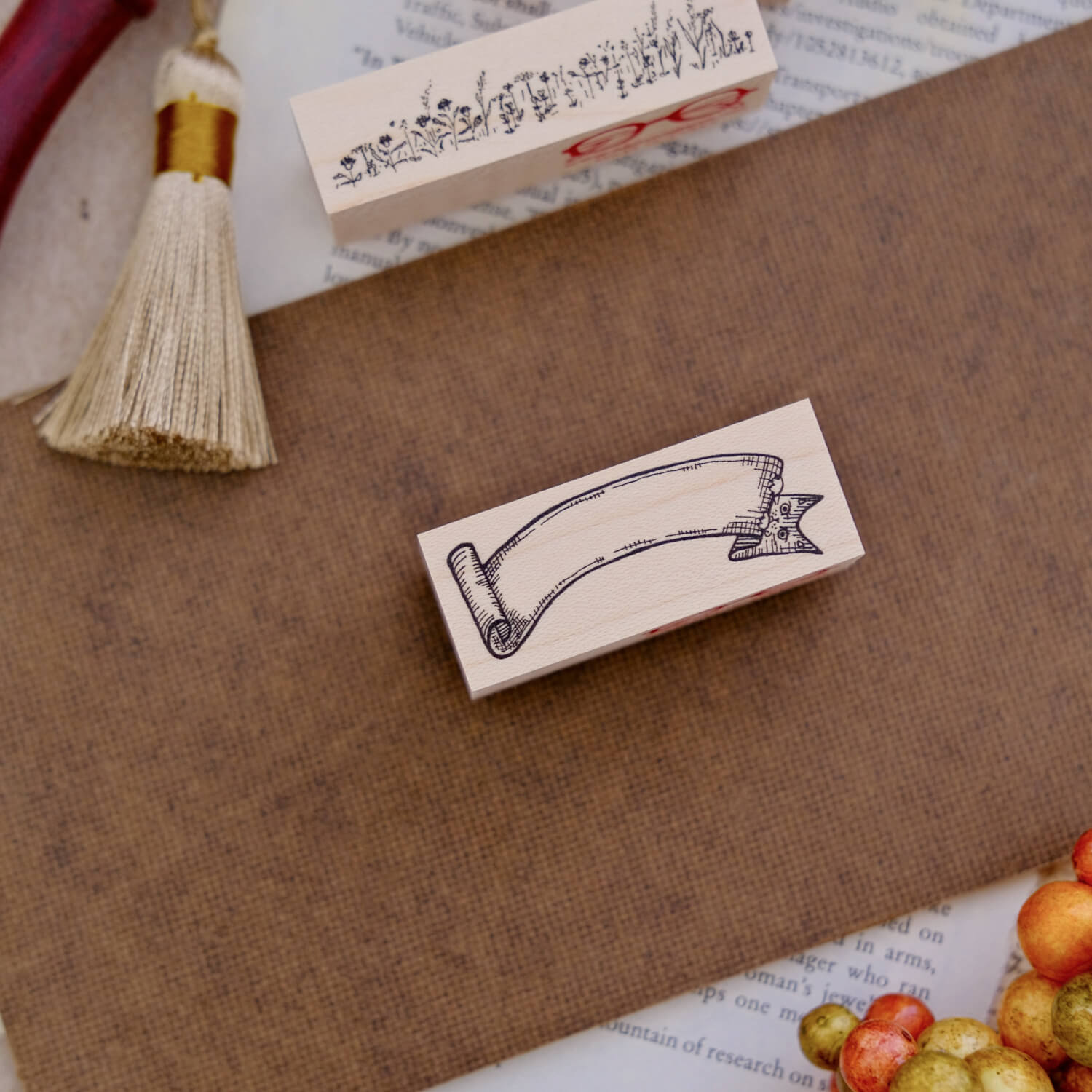 Akamegane Wood Mount Stamp – Banner