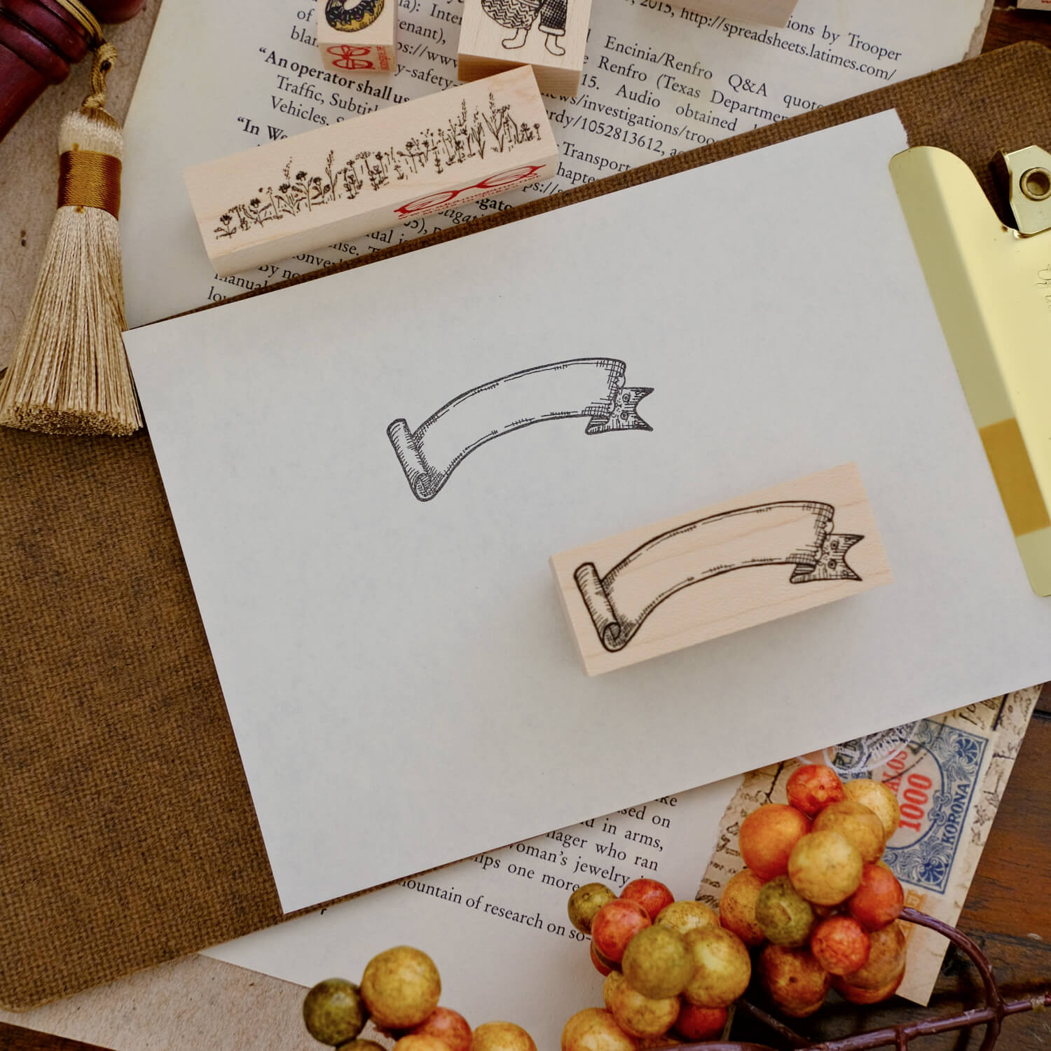 Akamegane Wood Mount Stamp – Banner