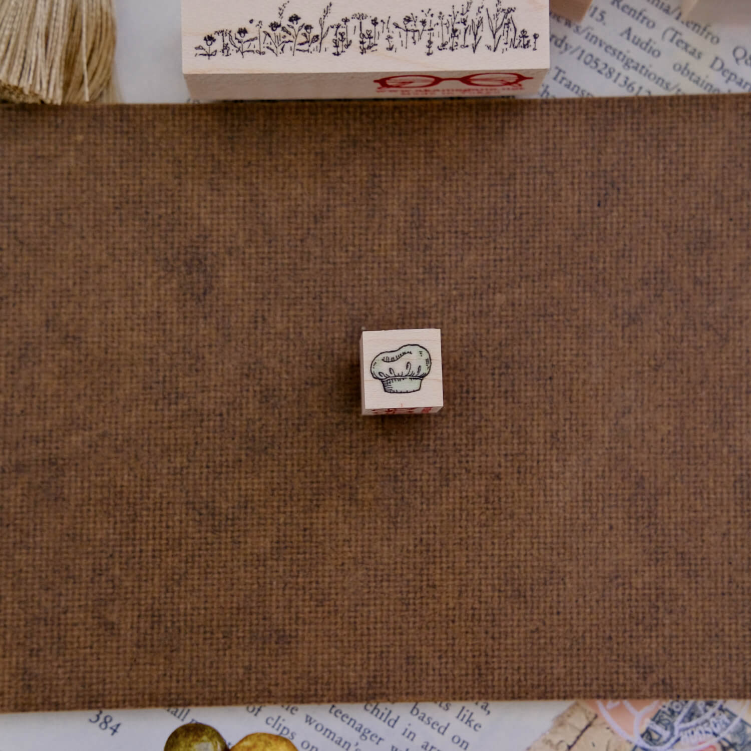 Akamegane Wood Mount Stamp – Chef’s Hat