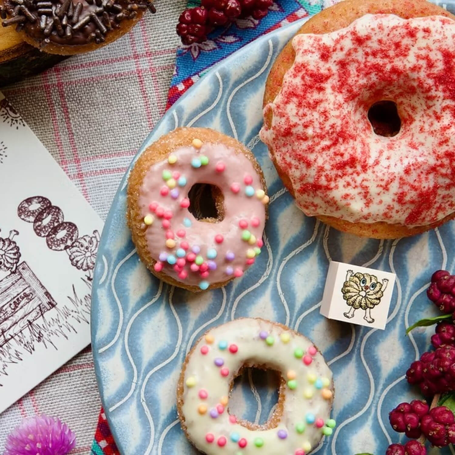 Akamegane Wood Mount Stamp – French Cruller