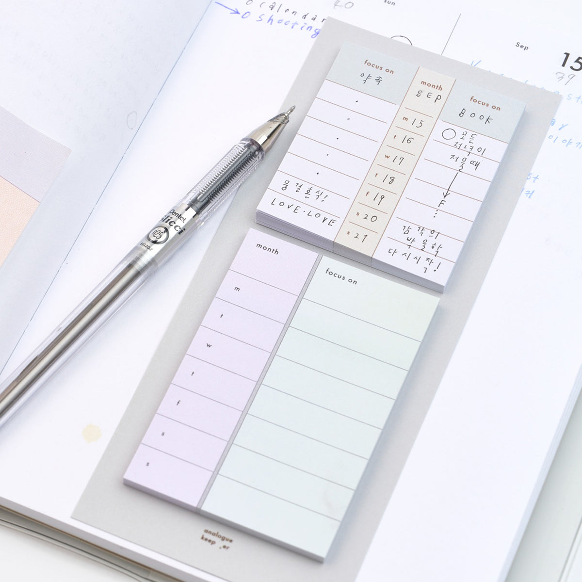 Analogue Keeper Sticky Tracker - Week