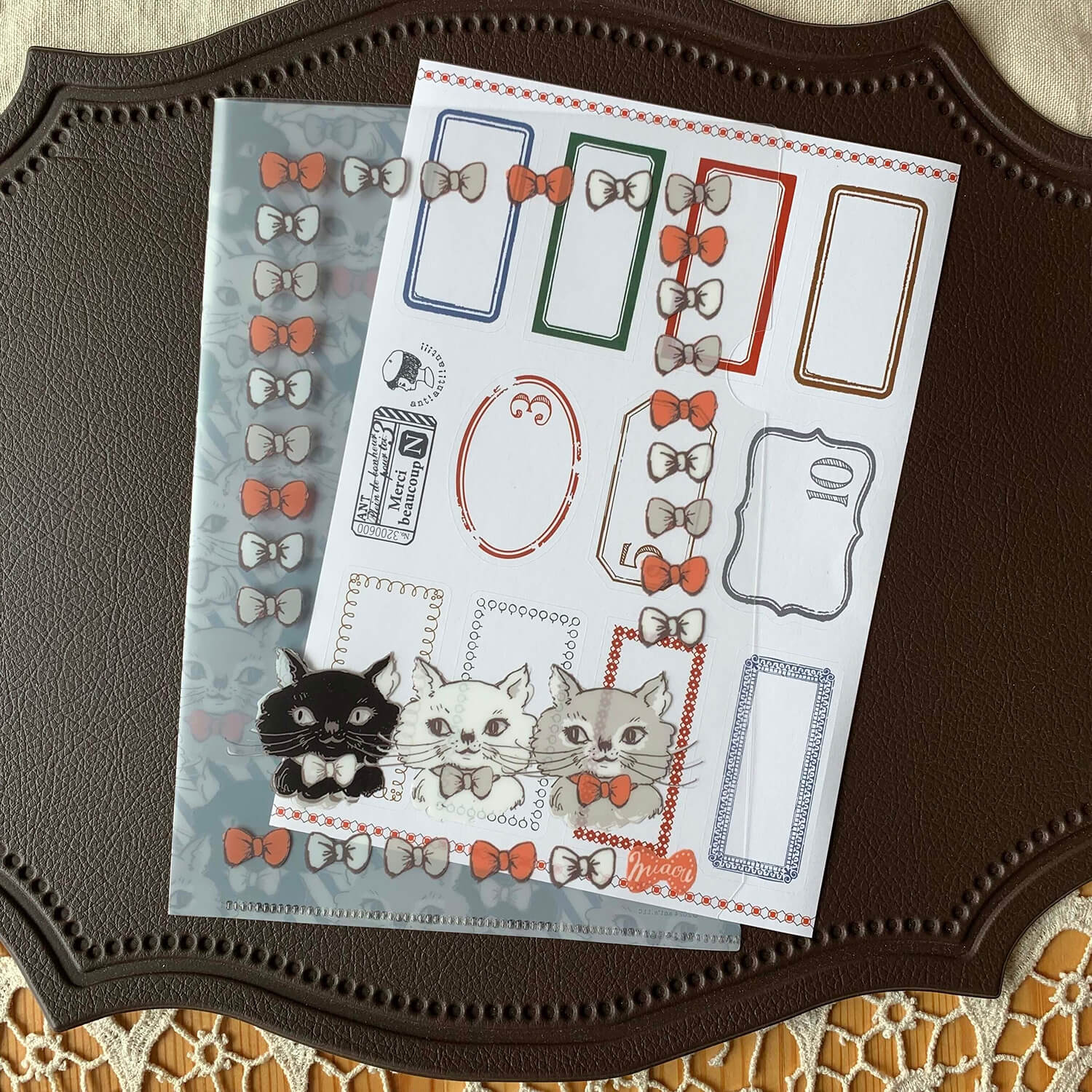 Ant's A5 Clear File – Meow Meow Monochrome