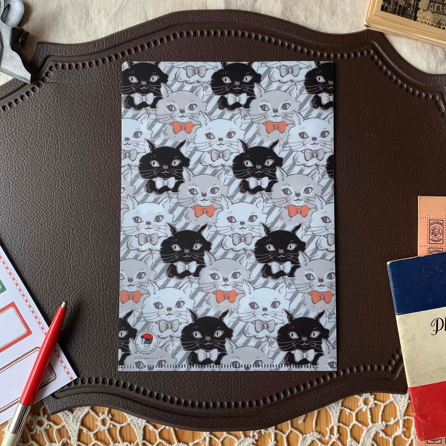 Ant's A5 Clear File – Meow Meow Monochrome