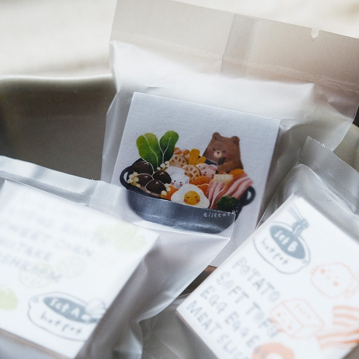 Eileen Tai Studio Rubber Stamp - Hotpot Bear