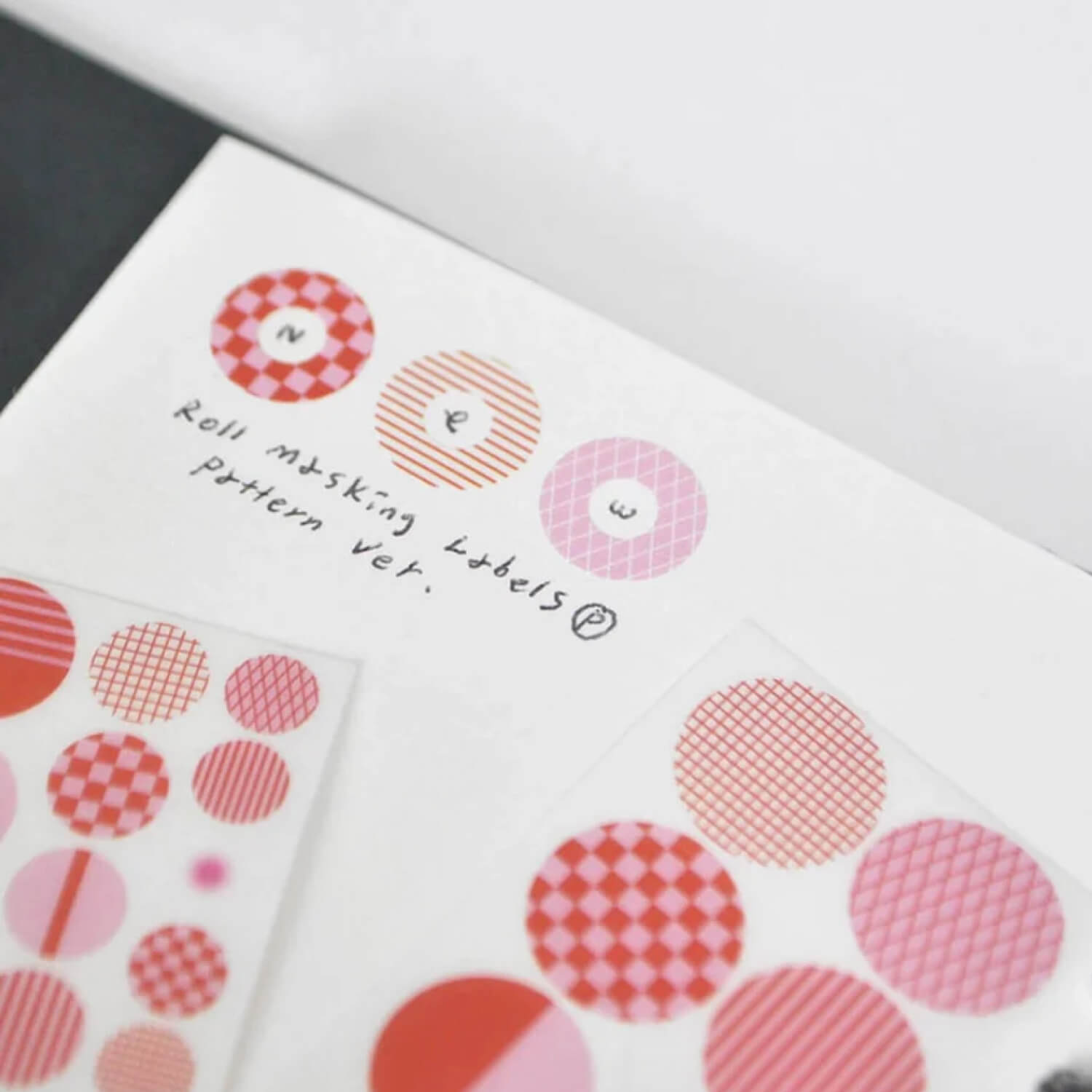 Flagg Roll Masking Label – Ring &amp; Dot (Pattern)