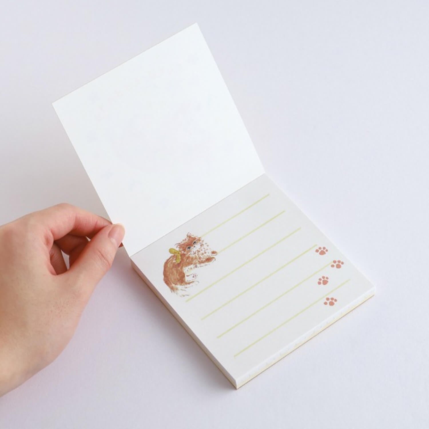 Green Flash Haruka Toshimitsu Square Memo Pad - Yellow Ribbon Cat