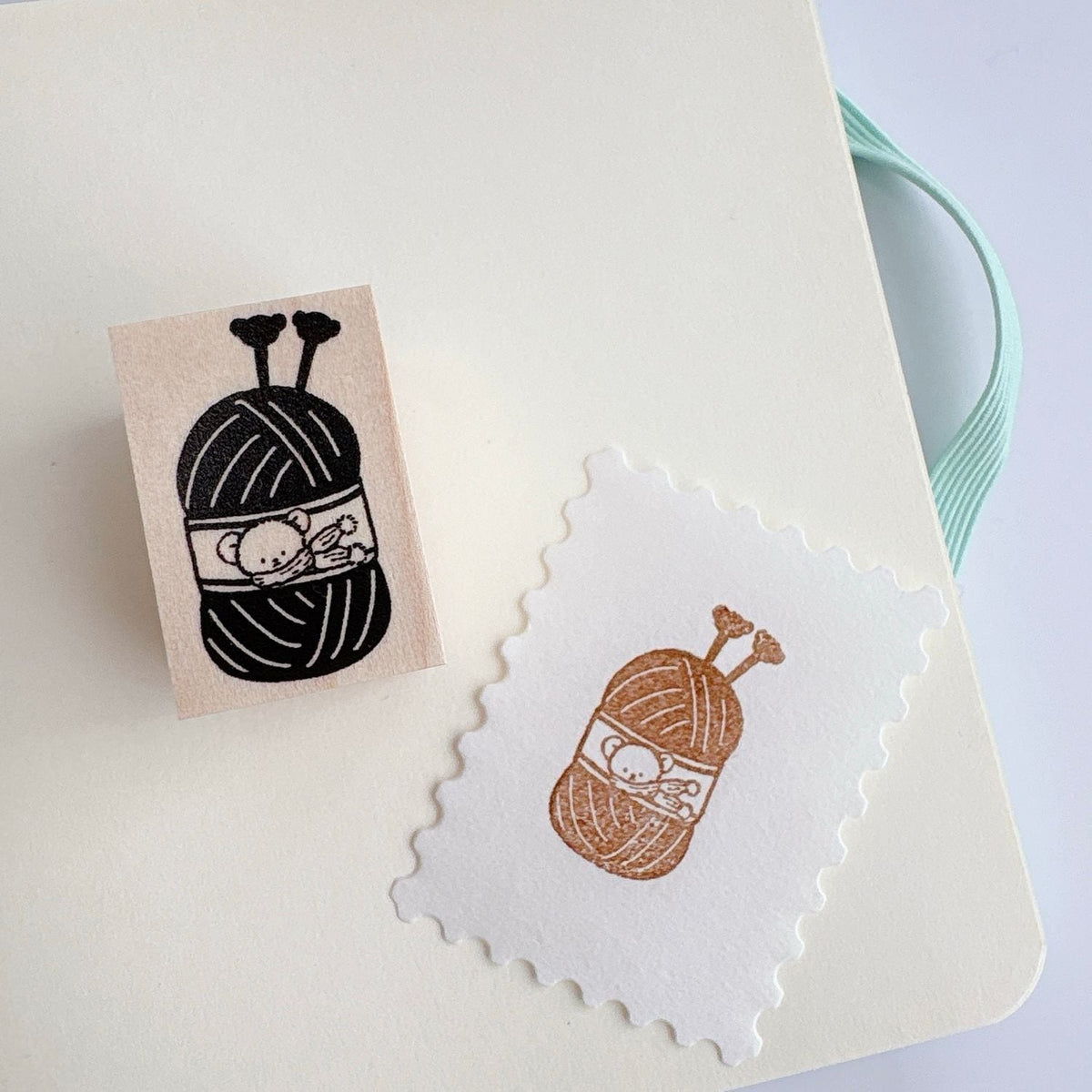Happy Seed Stamp – Yarn Ball with Bear Label