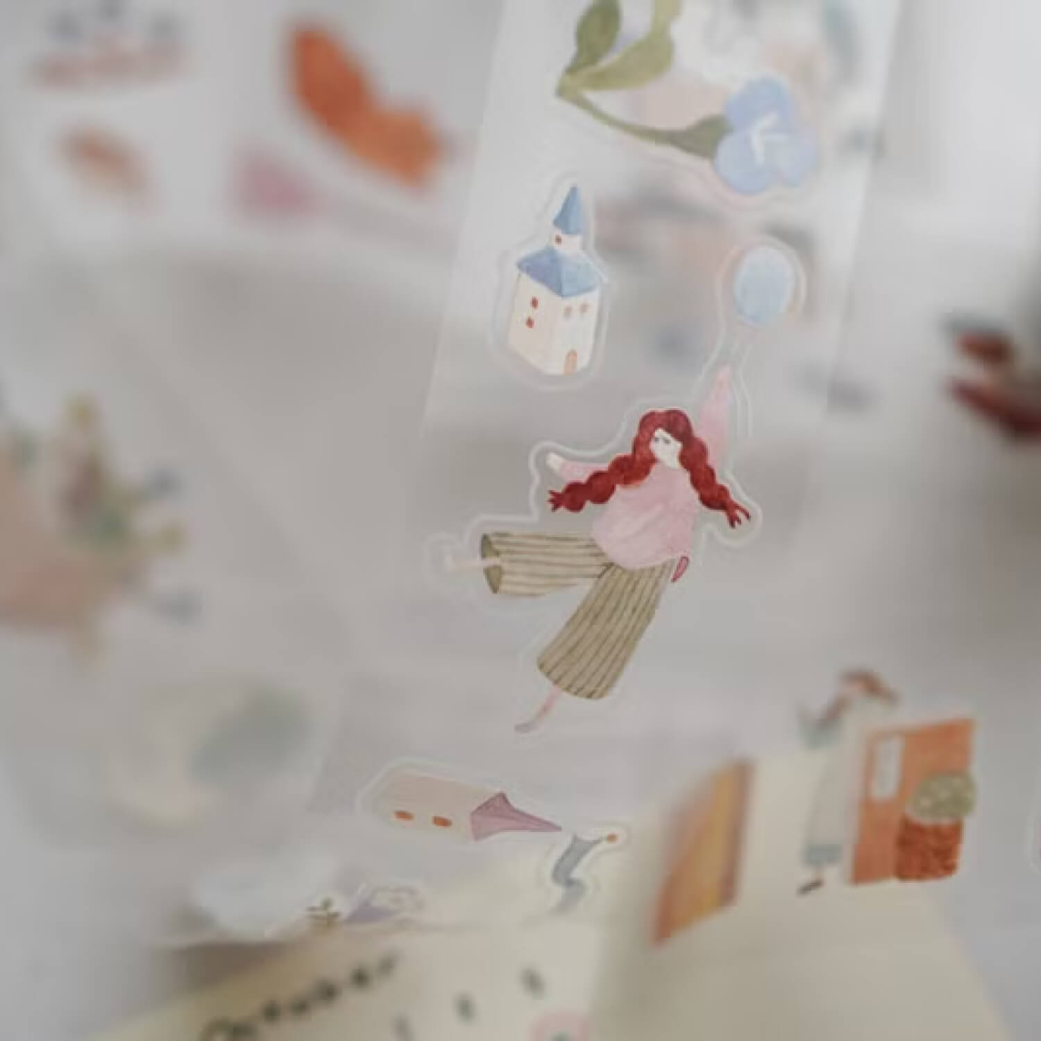 Ivy Snow PET Tape – On the Desk