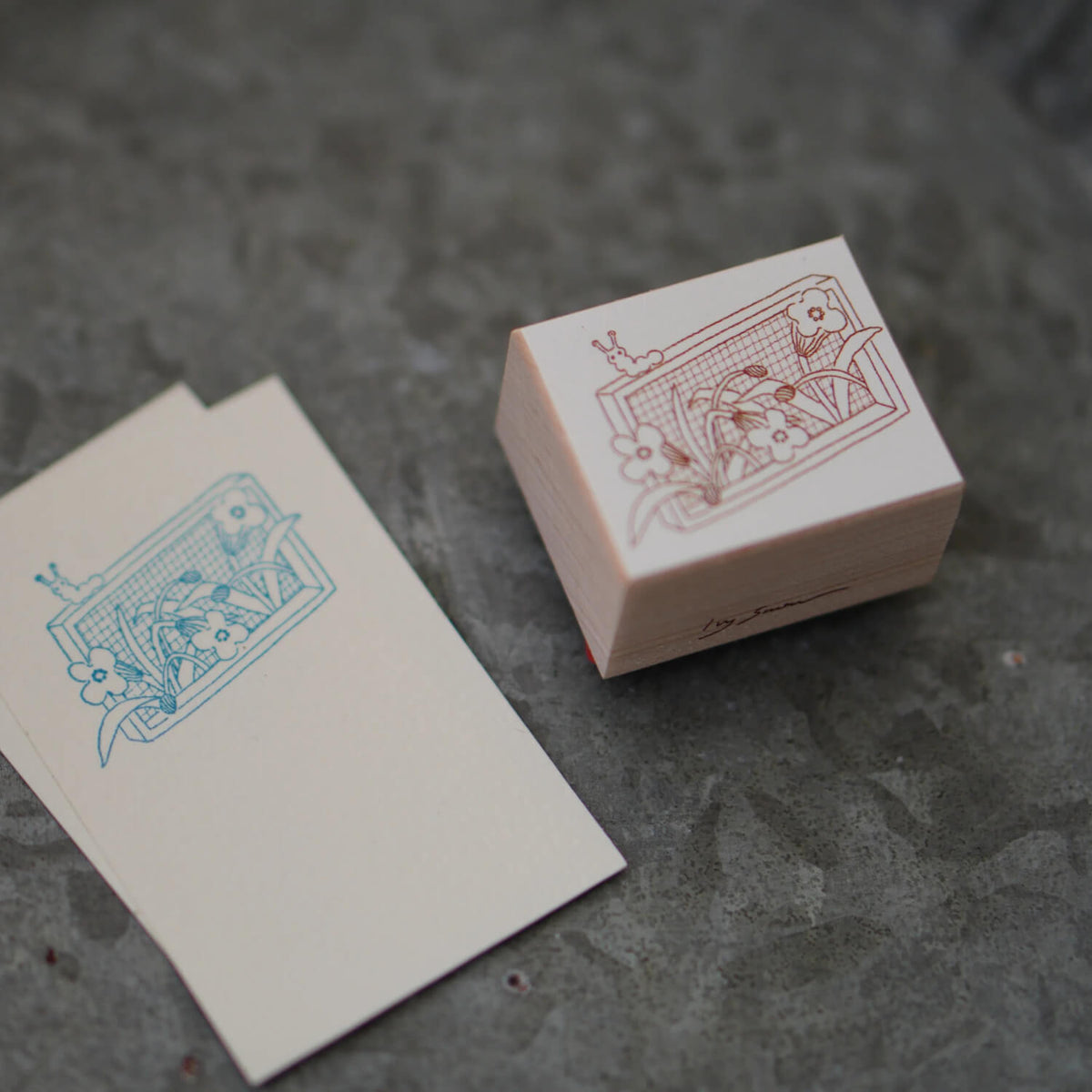 Ivy Snow Stamp – The Garden Grid